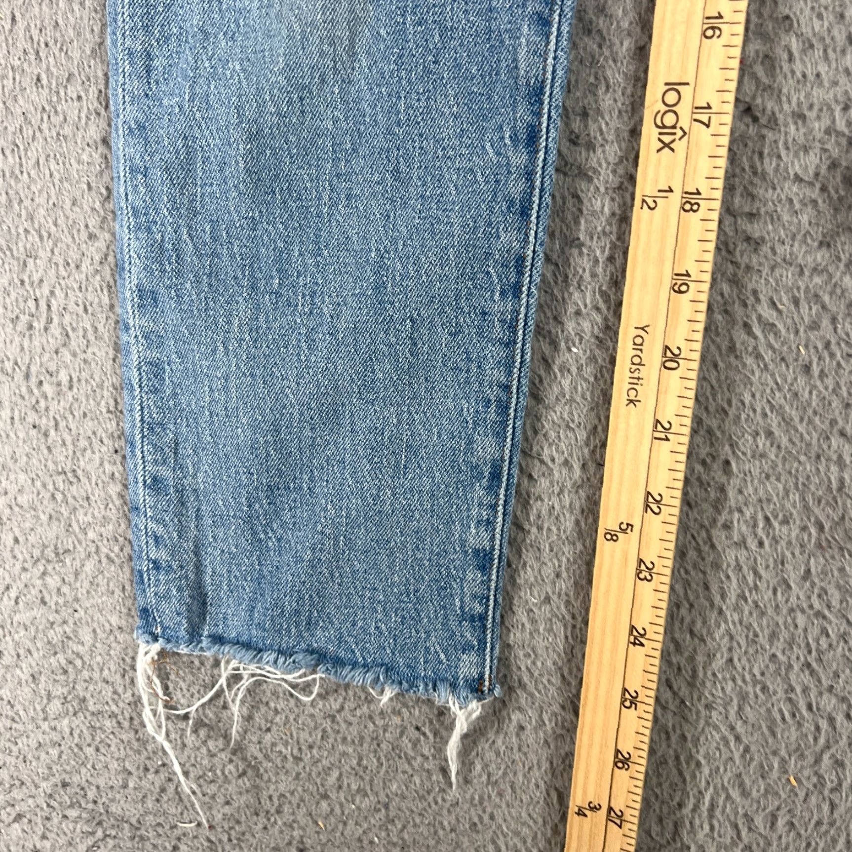 Madewell Madewell The Mid Rise Perfect Vintage Jean Women's Size 25 Light Wash Distressed Jeans Size 42" / US 20 - 3 Thumbnail