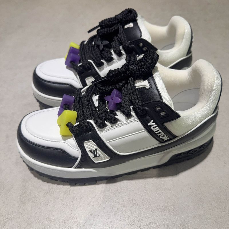 Louis Vuitton Louis Vuitton Trainer Maxi Low Top Sneakers 0079 Size US 9.5 / EU 42-43 - 1 Thumbnail