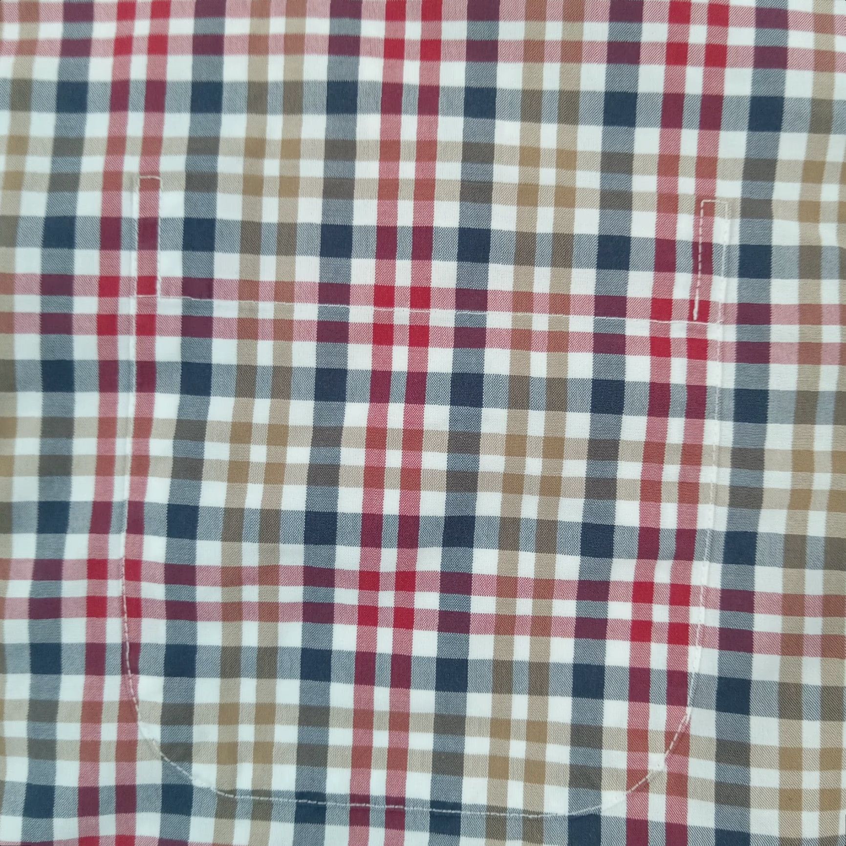 Jos. A. Bank Jos A Bank Shirt Mens Medium White Red Blue Plaid Button Up Traveler Tailored Size US M / EU 48-50 / 2 - 6 Thumbnail