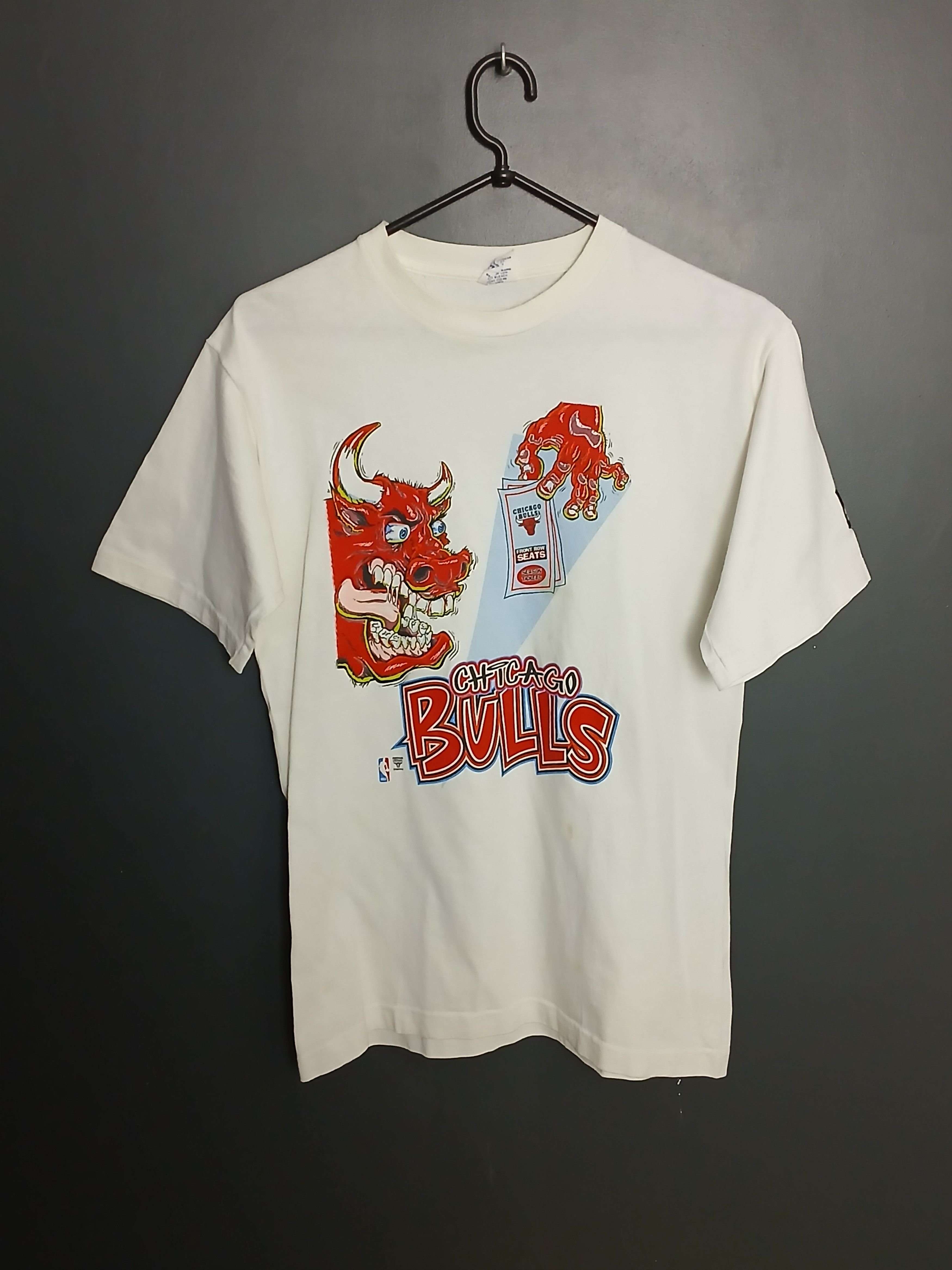 NBA NBA Chicago Bulls Basketball T-Shirt Size US S / EU 44-46 / 1 - 1 Thumbnail