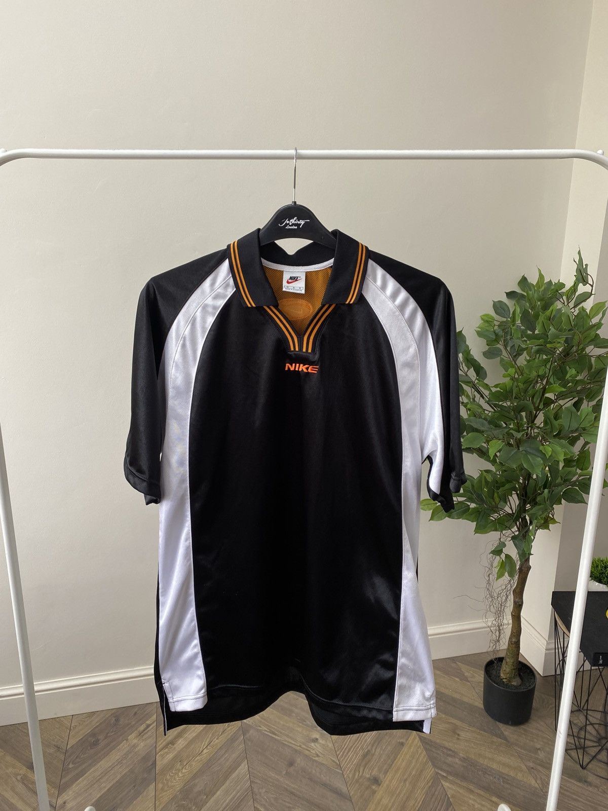 Nike × Vintage Vintage Nike Basketball Jersey Rare Bloke Core Size US M / EU 48-50 / 2 - 3 Thumbnail