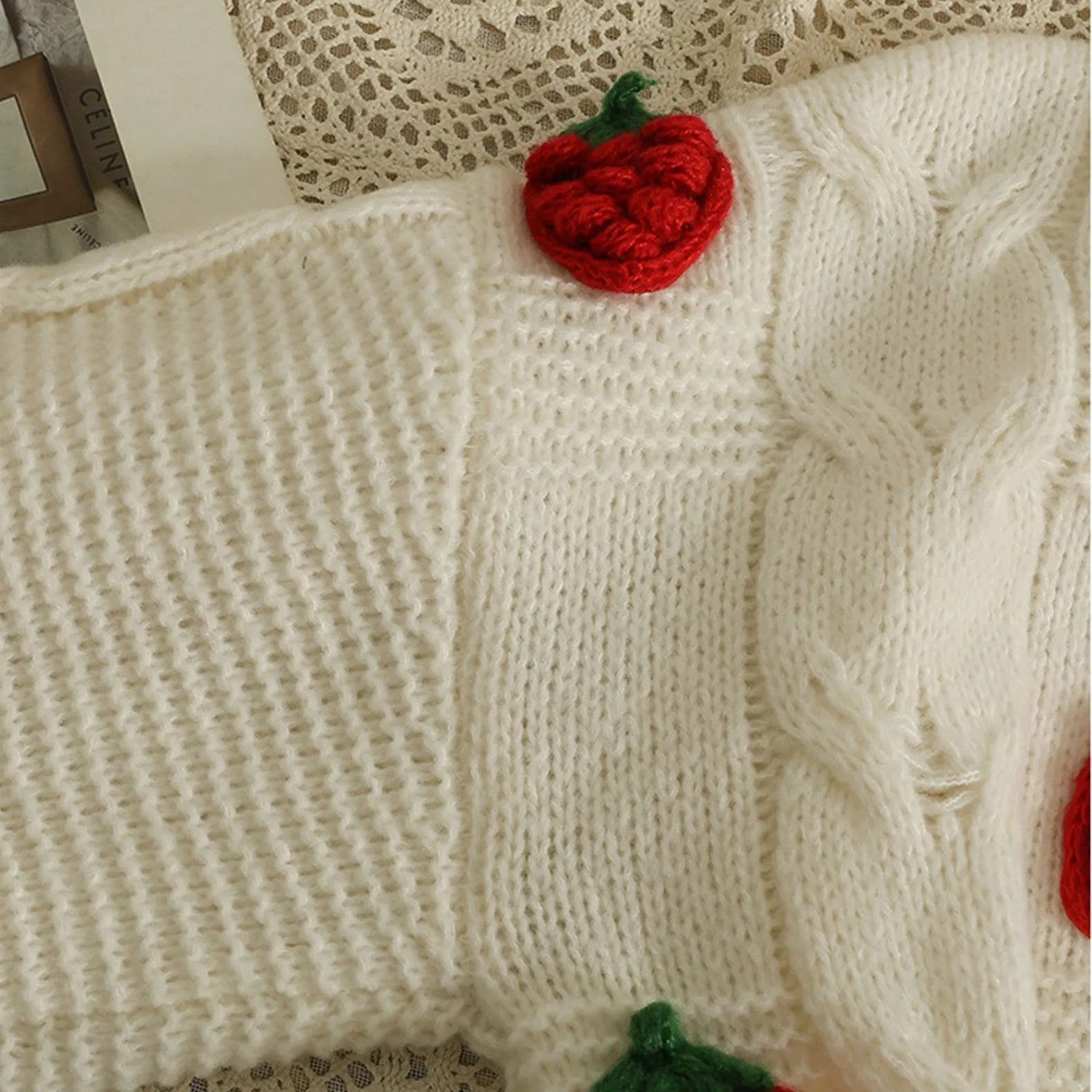 Handmade × Vintage Strawberry Sweater Cardigan Knitted Cute knit Coat Size ONE SIZE - 4 Thumbnail