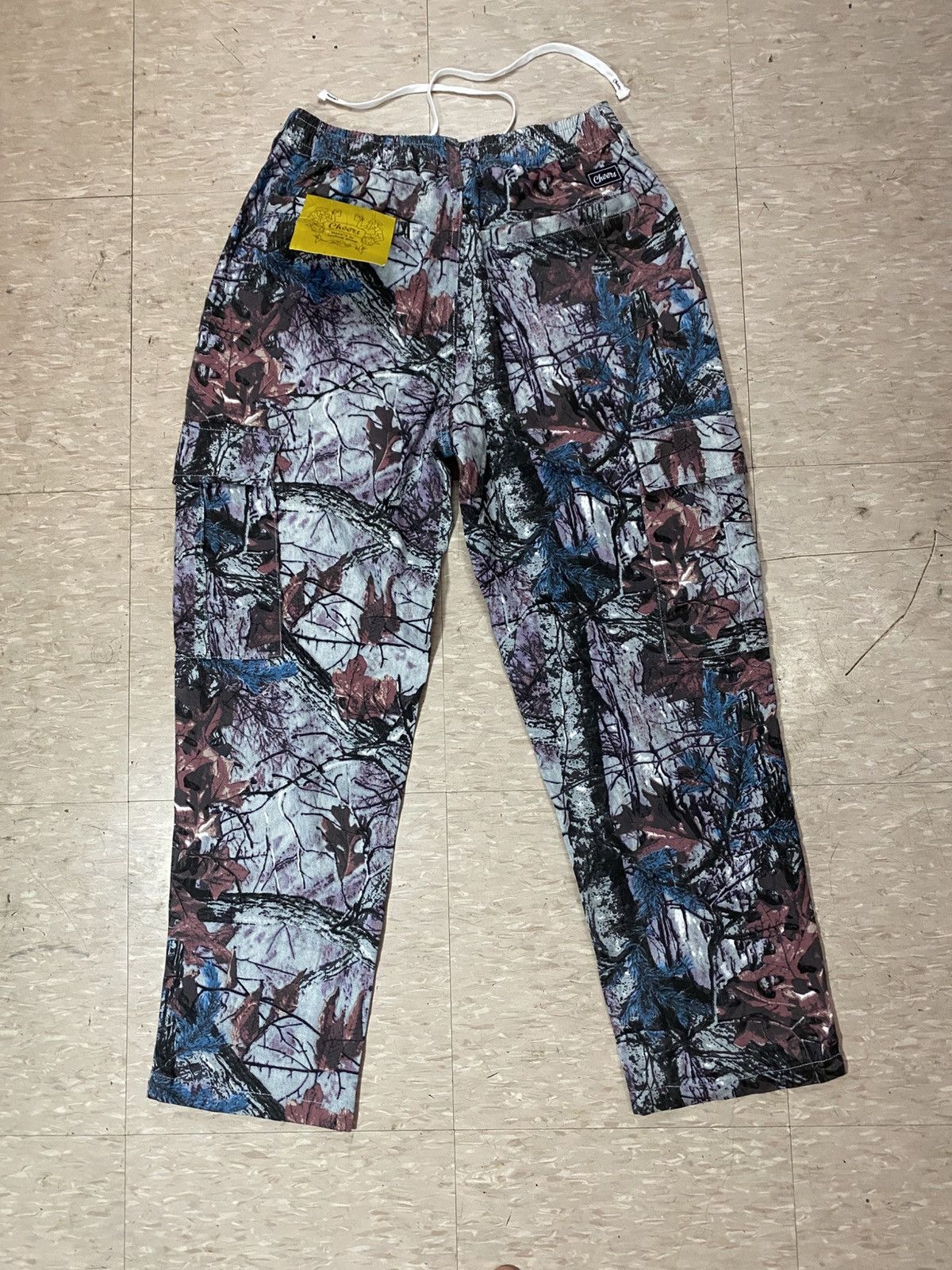 Realtree Cheers realtree camo cargo teps Size US 30 / EU 46 - 4 Thumbnail