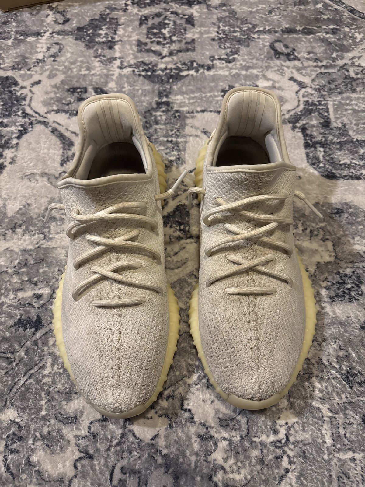 Yeezy Yeezy 350 V2 Cream Size US 10 / EU 43 - 2 Thumbnail