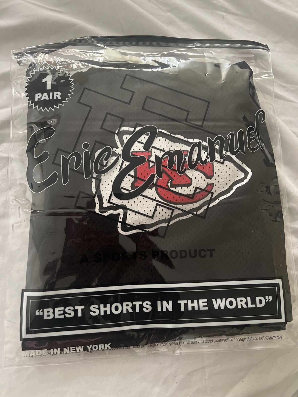 Eric Emanuel Kansas City Chefs EE Shorts Size US 34 / EU 50 - 1 Thumbnail