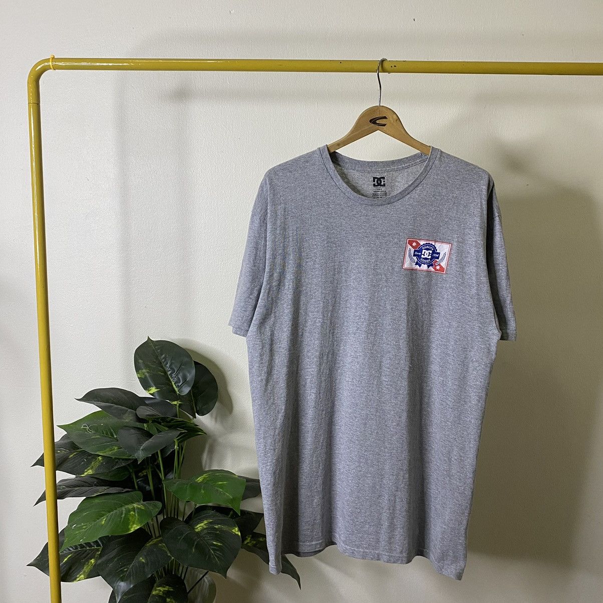 DC Y2K DC Skateboard Backhit Logo Skater Tee Size US L / EU 52-54 / 3 - 4 Thumbnail