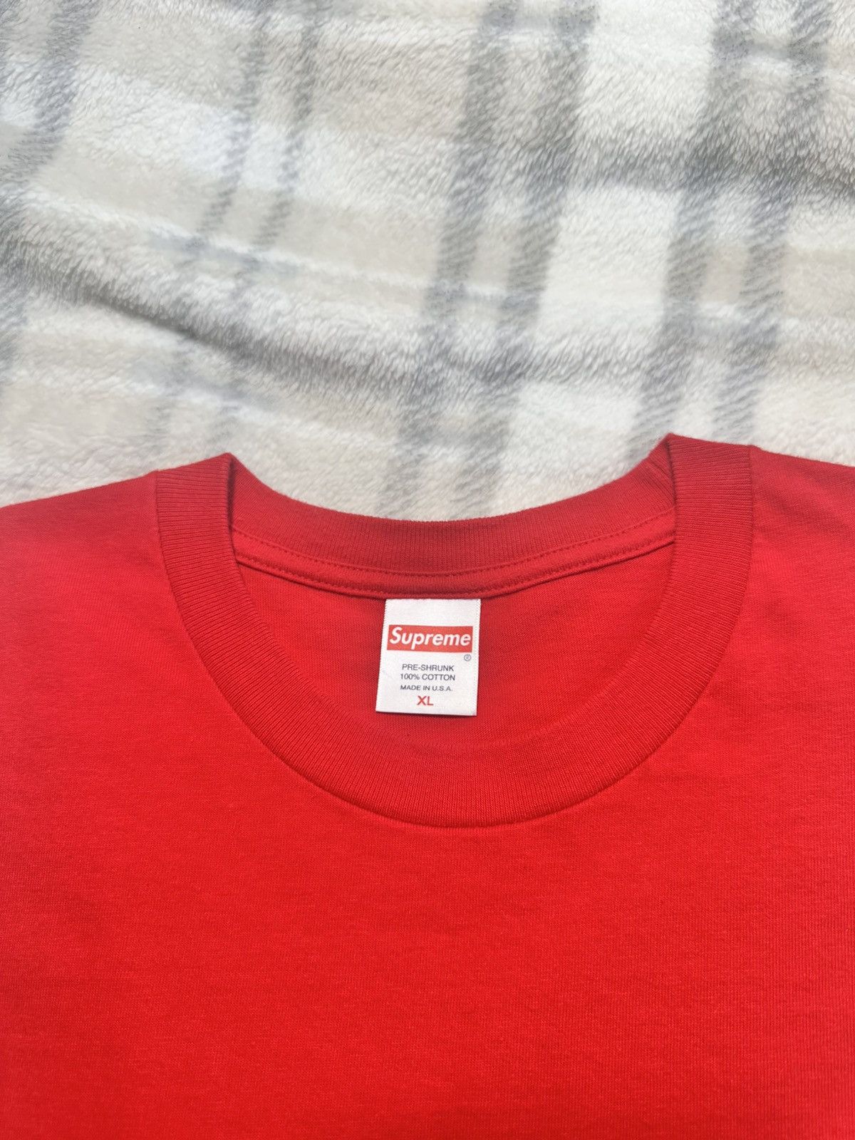 Supreme Supreme Swarovski Box Logo Tee XL Red Size US XL / EU 56 / 4 - 5 Thumbnail