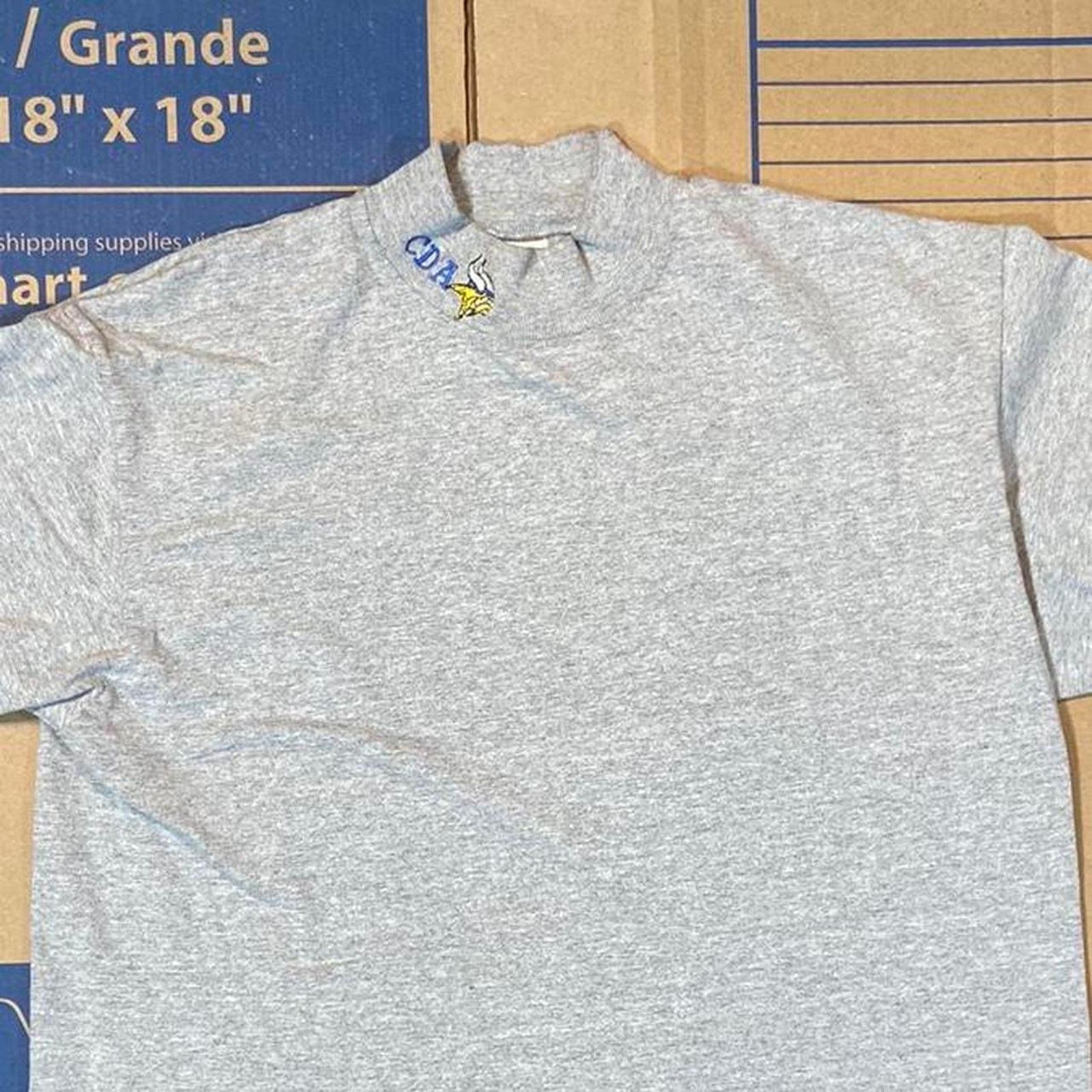 Other 90s grey long sleeve tee Size US L / EU 52-54 / 3 - 4 Thumbnail