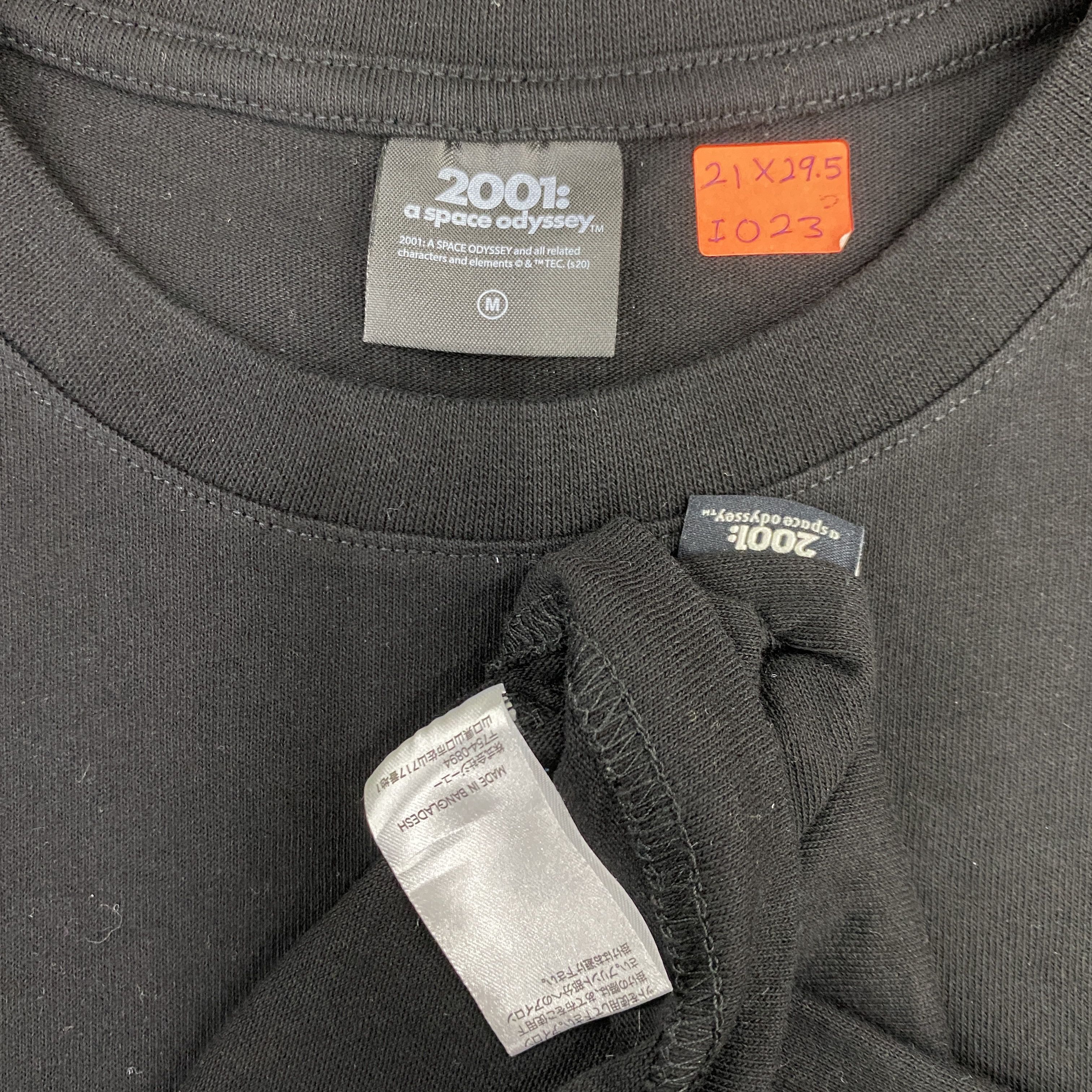 GU Vintage 2001: A Space Odyssey TShirt - I023 Size US M / EU 48-50 / 2 - 5 Thumbnail