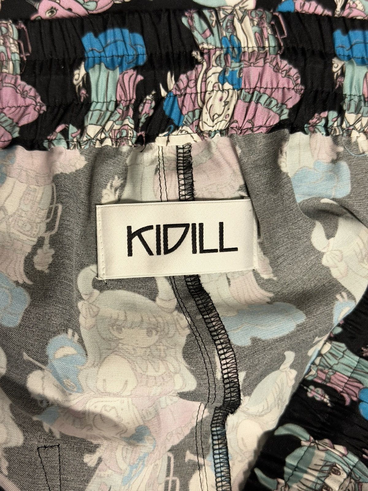 KIDILL Anime Girl Shorts Size US 30 / EU 46 - 4 Thumbnail