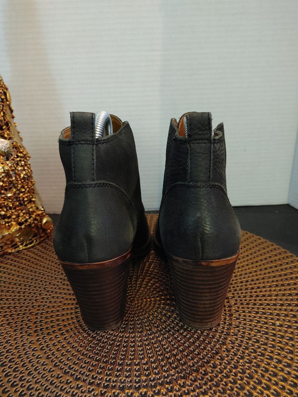 Lucky Brand Lucky Brand Ehllen Leather Ankle Booties Size 9M Size US 9 / IT 39 - 5 Thumbnail