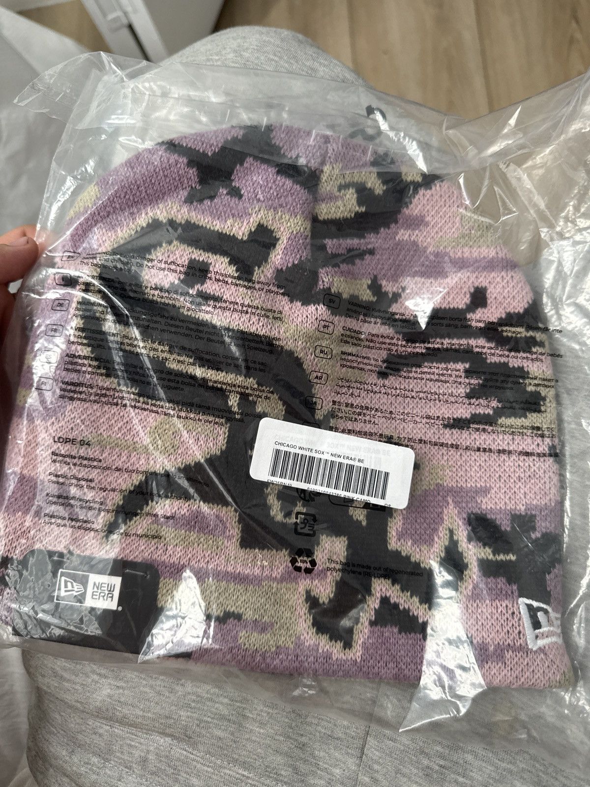 Supreme Supreme pink camo beanie super fire Size ONE SIZE - 2 Thumbnail