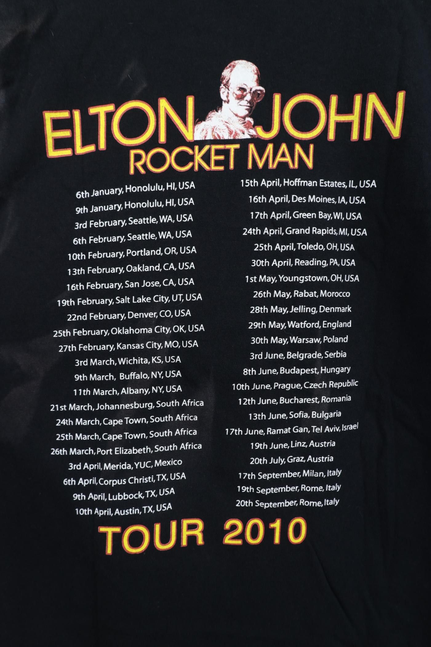 Vintage Y2K 2010 Tour Rocket Man Elton John Band T-Shirt Cotton Size US XL / EU 56 / 4 - 13 Thumbnail