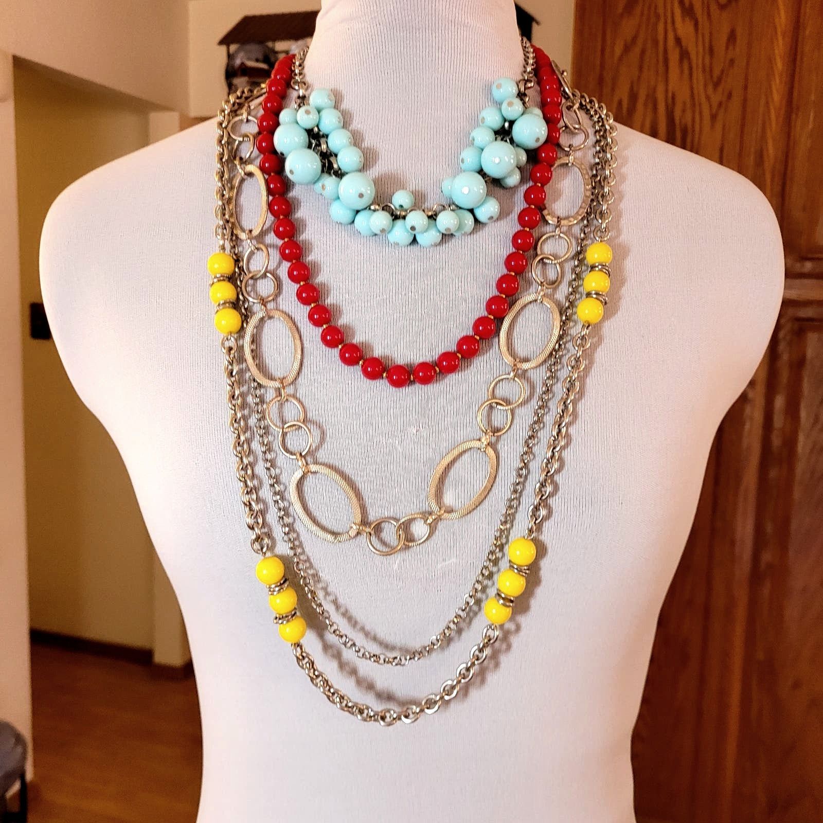Jewelry Necklace Lot 4 Pc Colorful Blue Red Yellow Silvertone Beaded Size ONE SIZE - 1 Thumbnail