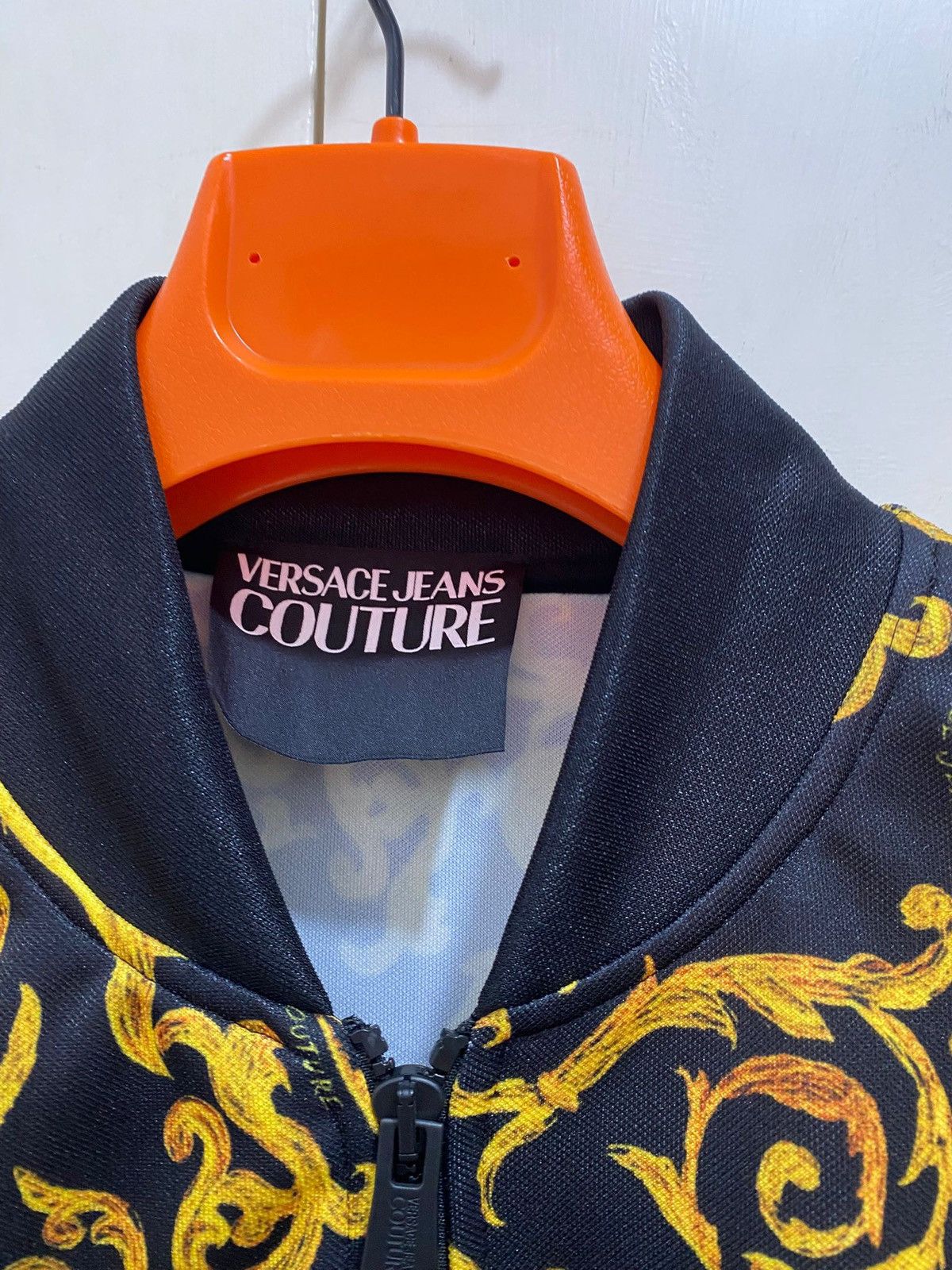 Versace Jeans Couture Versace Jeans Culture Tricetato Print Sketch Cori XL, new Size US XL / EU 56 / 4 - 4 Thumbnail