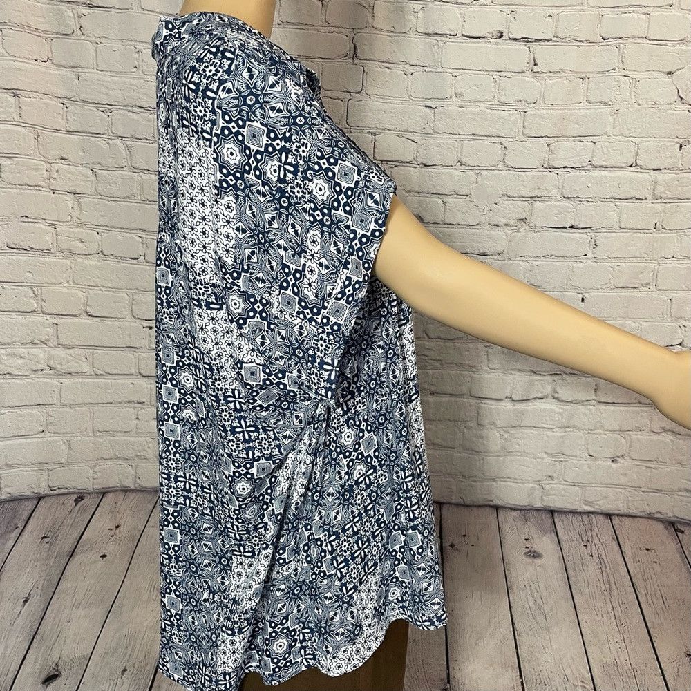 Other NWT New Jane And Delancey Blue Floral Short Sleeve Blouse 1 Size XL / US 12-14 / IT 48-50 - 3 Thumbnail