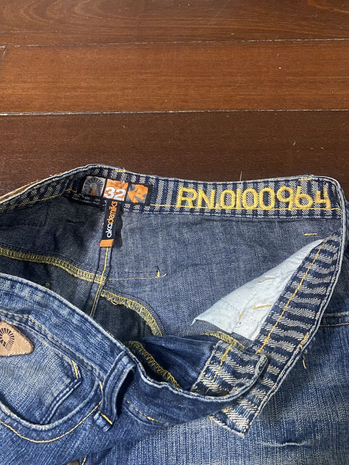 Akademiks Vintage Y2k Akdmks Grunge wide leg baggy Denim Size US 34 / EU 50 - 8 Thumbnail