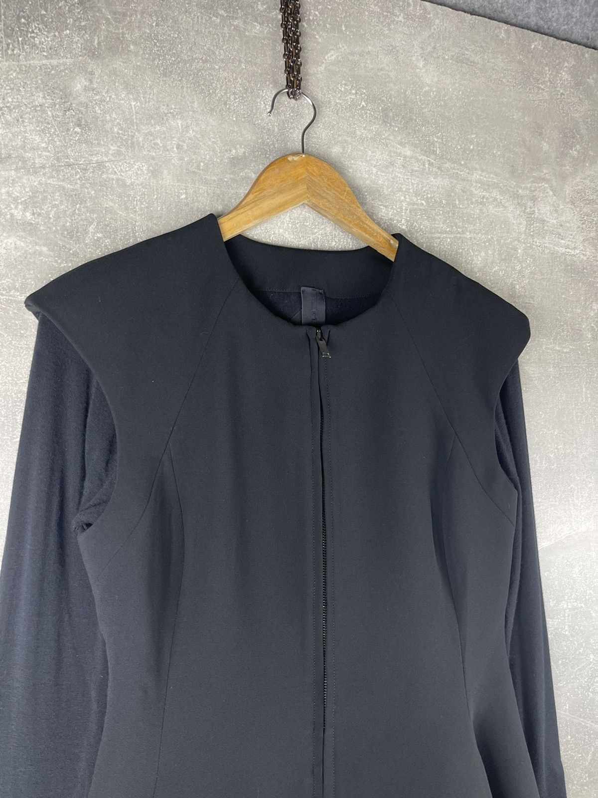 Gareth Pugh Gareth Pugh FW14 Archives Avant Grde Sculptural Black Dress Size M / US 6-8 / IT 42-44 - 7 Thumbnail