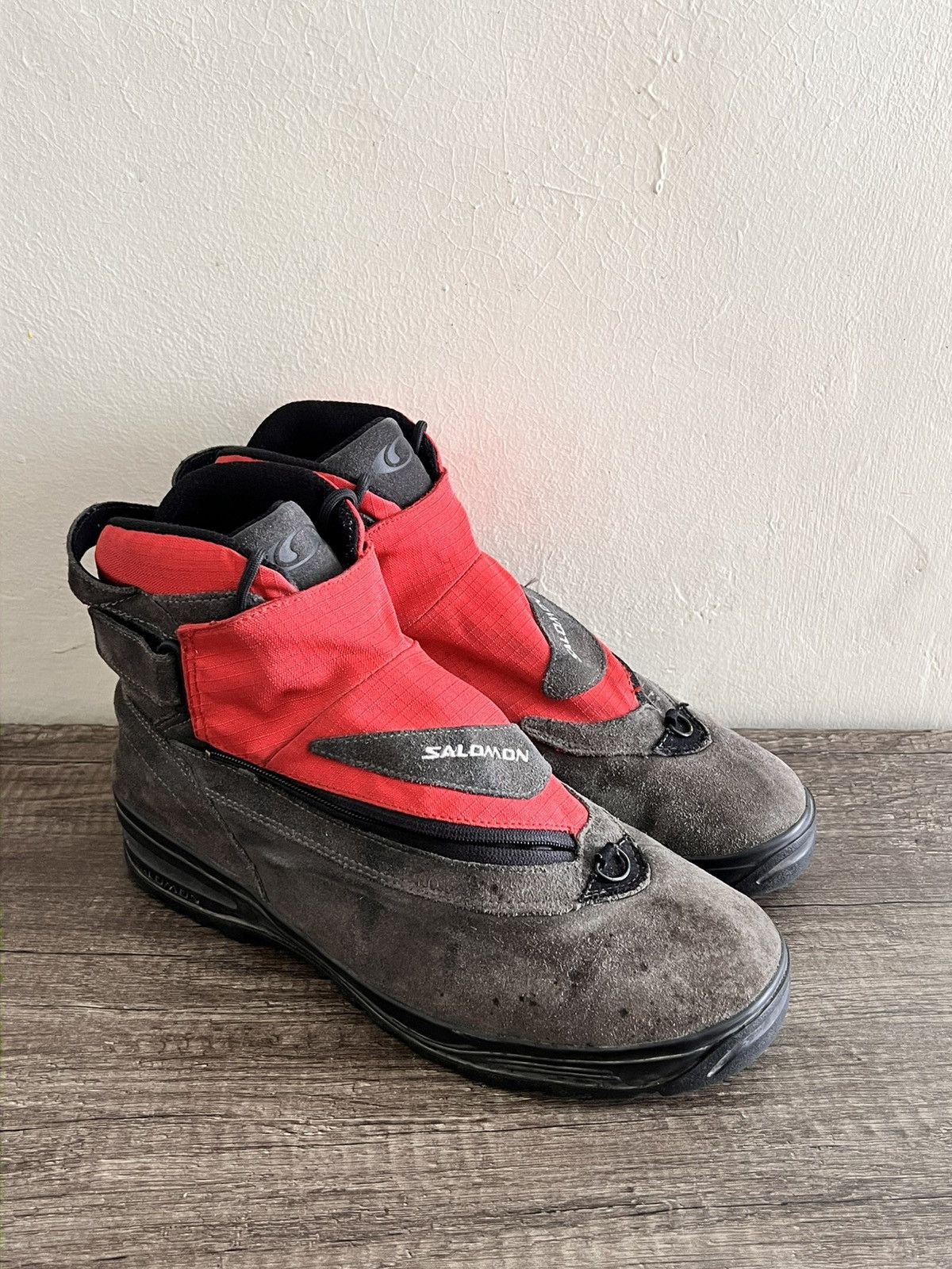 Salomon SALOMON ADVENTURE 7 BOOTS VINTAGE Y2K GORPCORE HIKING Size US 12 / EU 45 - 1 Thumbnail