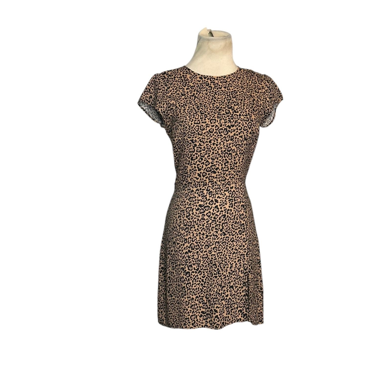 Reformation Reformation Lena Leopard Print Mini Dress size 2 Size XS / US 0-2 / IT 36-38 - 20 Thumbnail