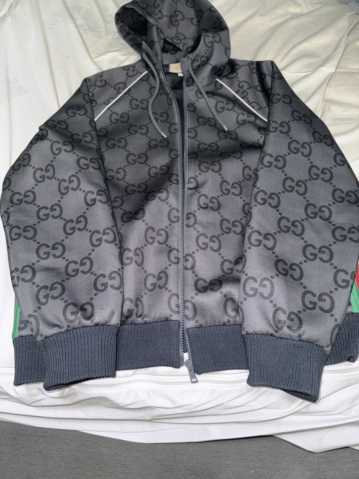 Gucci GUCCI LIGHT NEOPRENE JUMBO GG HOODED JACKET Size US XS / EU 42 / 0 - 5 Thumbnail