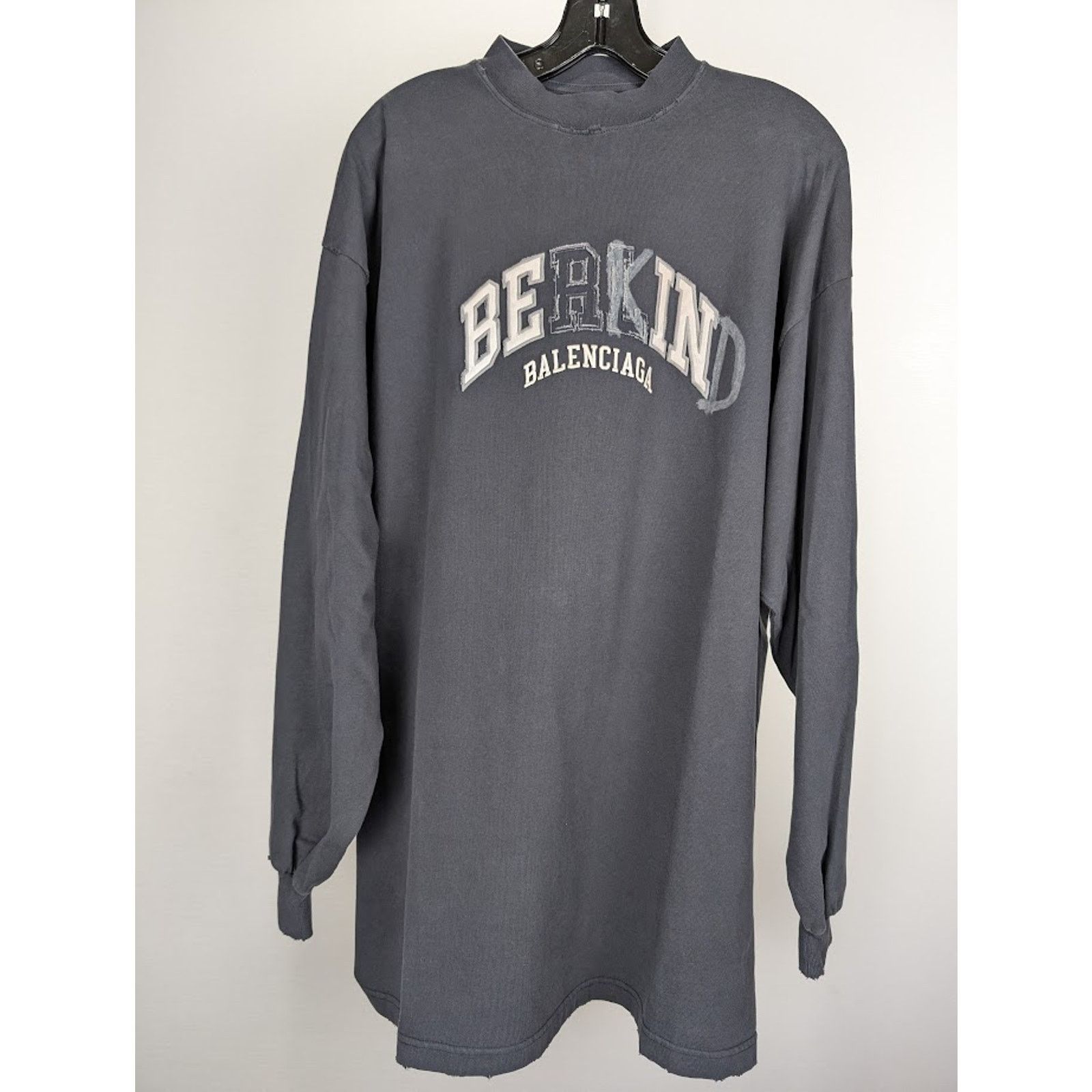 Balenciaga o1rshd1 Long Sleeve T-Shirt in Black Size US L / EU 52-54 / 3 - 2 Thumbnail