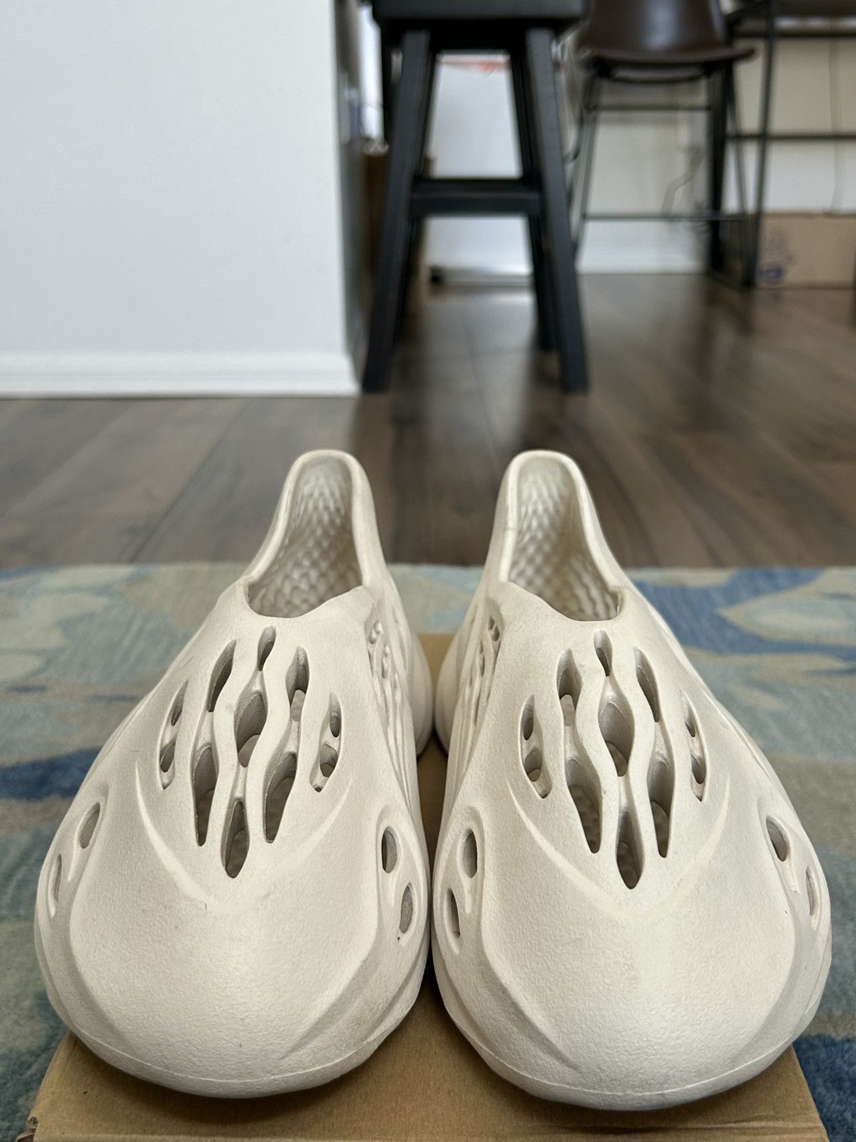 Yeezy Adidas Yeezy foam RNNER Ararat Size US 8 / EU 41 - 3 Thumbnail