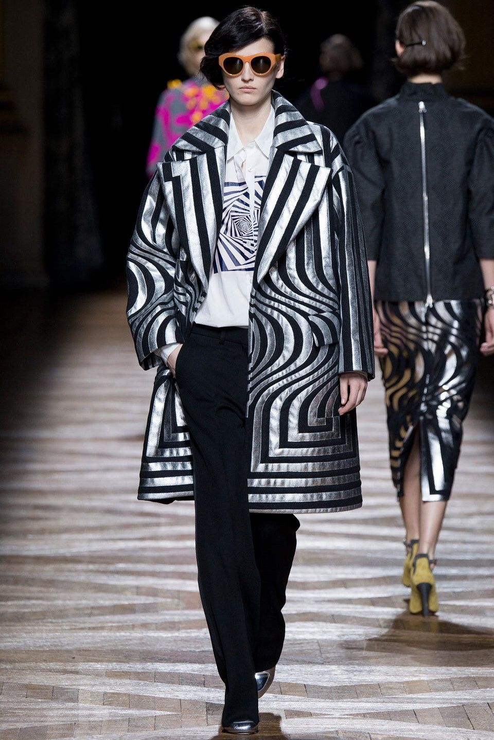 Dries Van Noten Dries Van Noten Runway AW14 Quilted Psychedelic Skirt Size 27" / US 4 / IT 40 - 22 Thumbnail