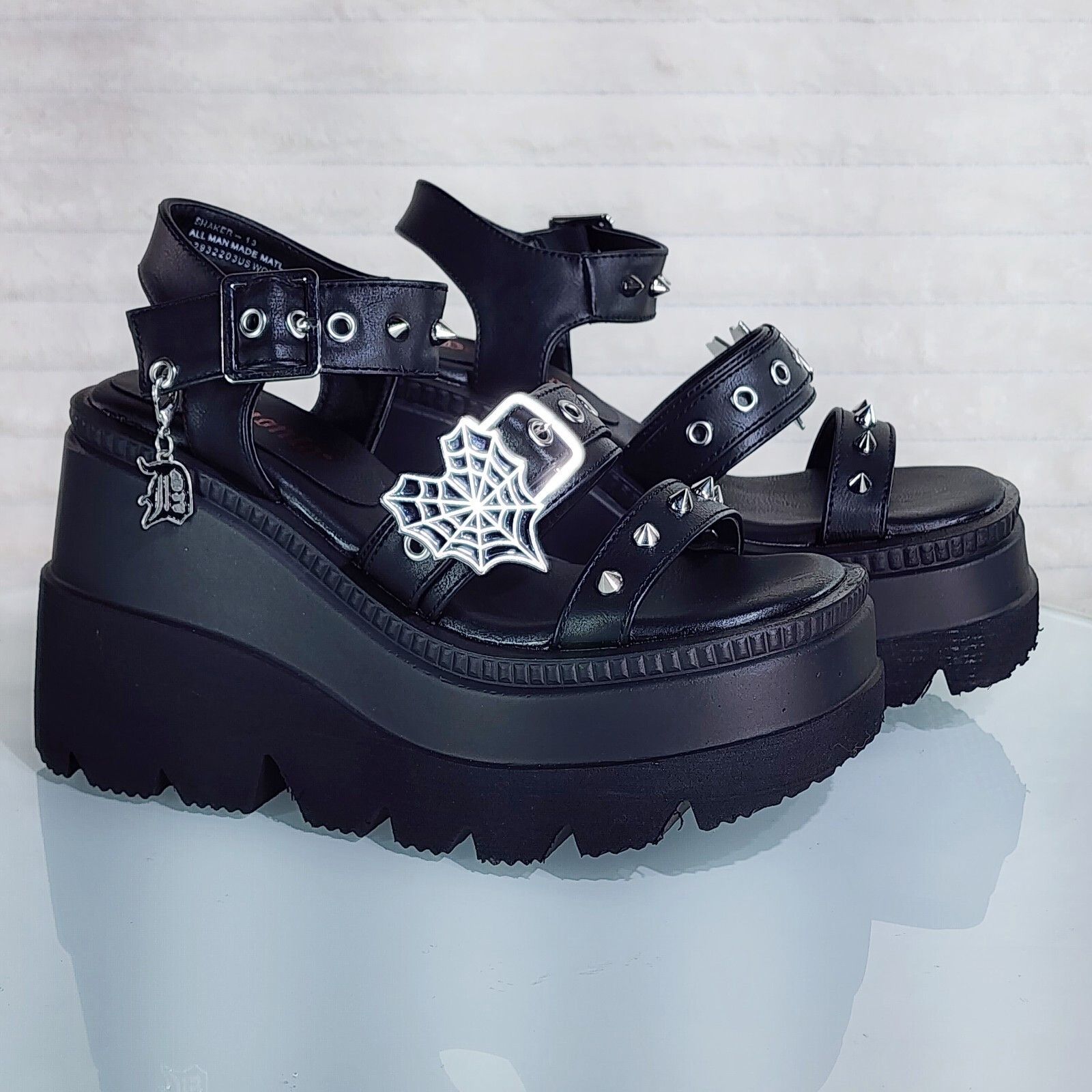 Other Shaker 13 Black Matte 4.5" Wedge Heel Gothic Sandals Studs A Size US 8 / IT 38 - 6 Thumbnail