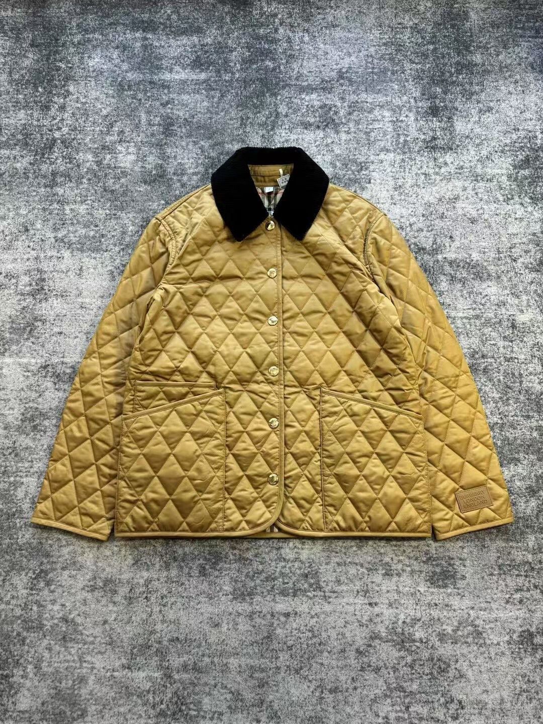 Burberry burberry quilted yellow cotton jacket Size S / US 4 / IT 40 - 1 Thumbnail