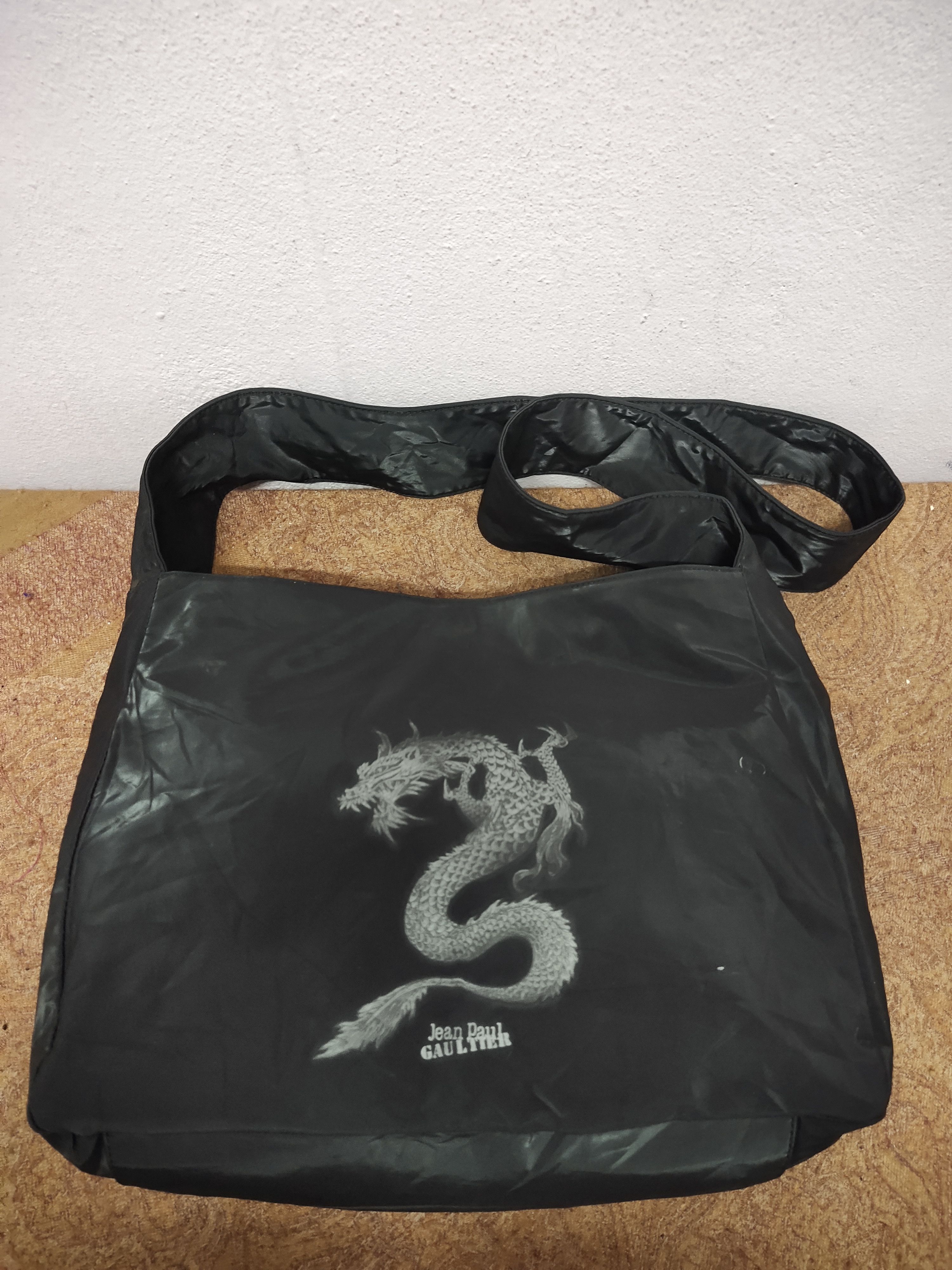 Jean Paul Gaultier Vintage JPG Dragon Print Shoulder Bag Size ONE SIZE - 6 Thumbnail