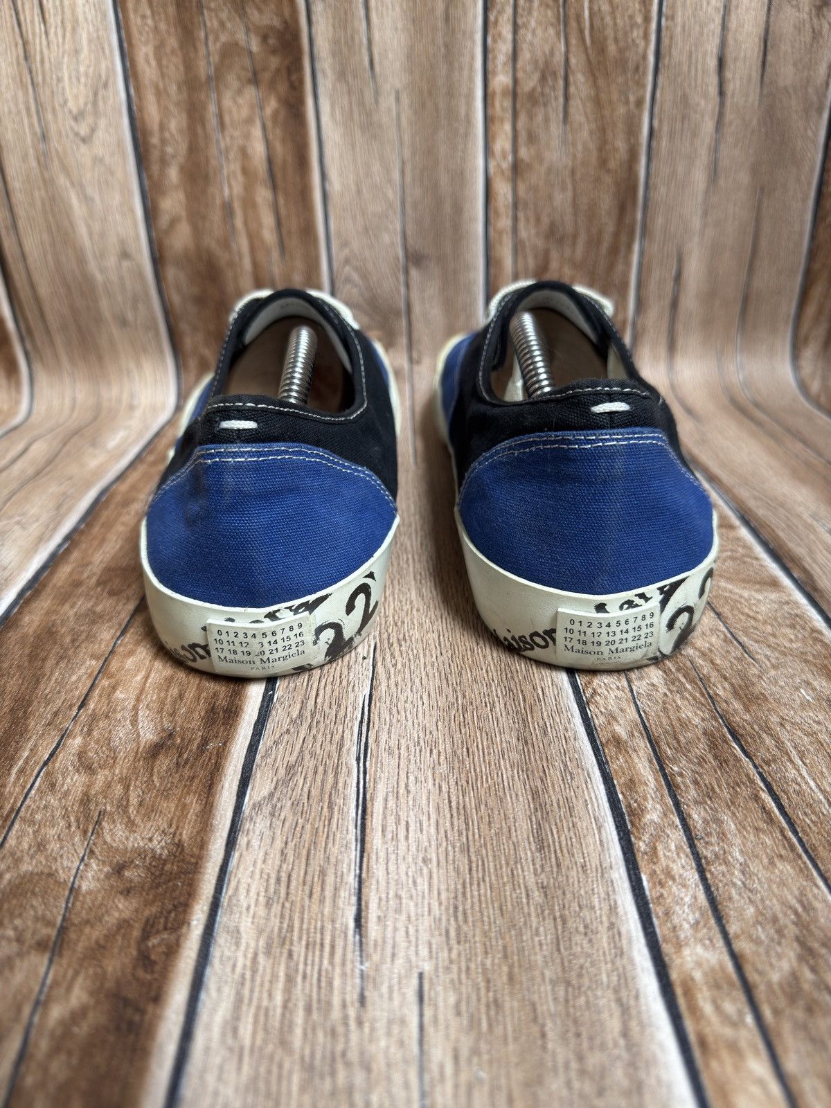 Maison Margiela Ss19 Tabi canvas sneakers Size US 8.5 / EU 41-42 - 18 Thumbnail
