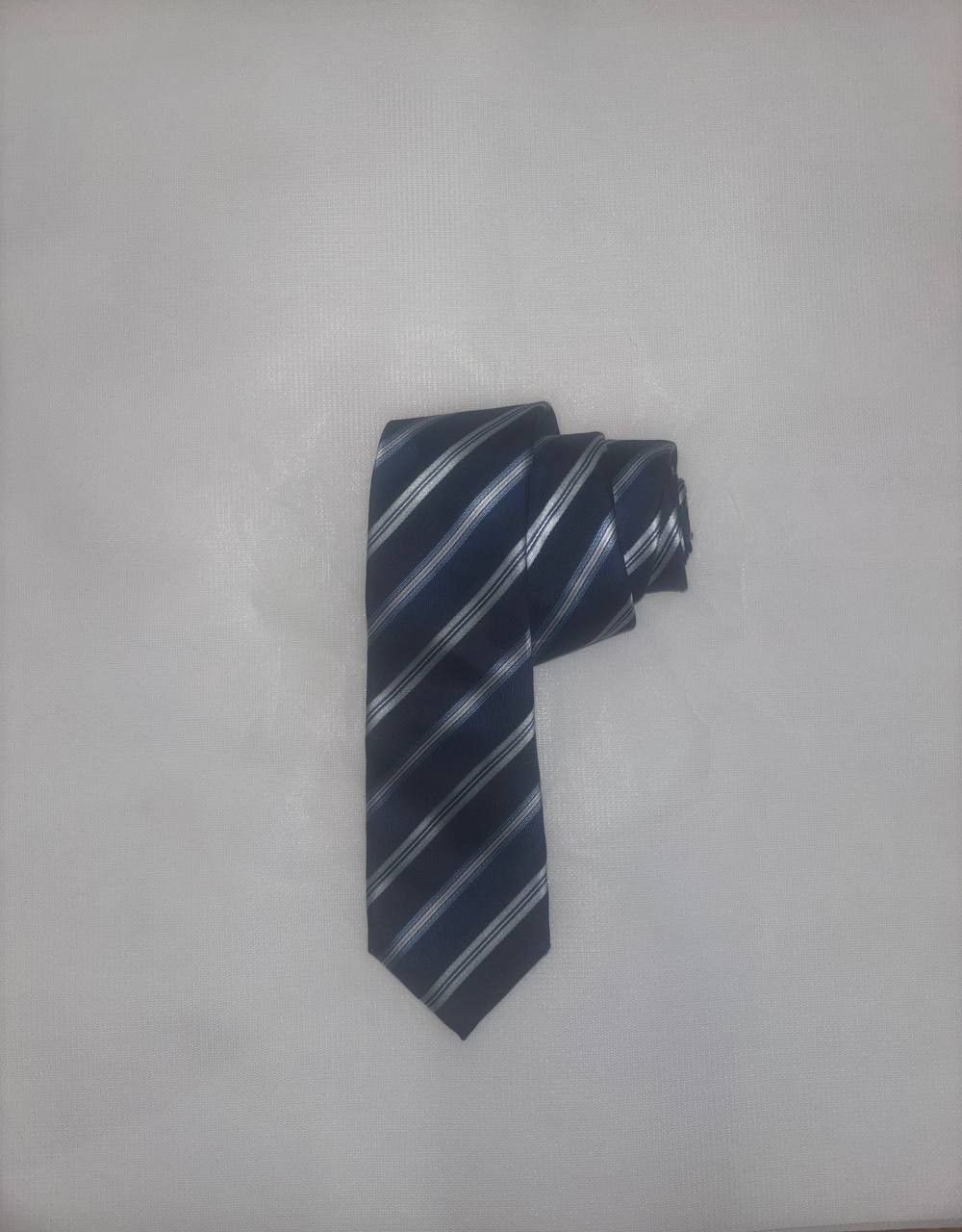 Vintage Men's tie made of 100% silk Profuomo tie blue made in Italy Size ONE SIZE - 12 Thumbnail