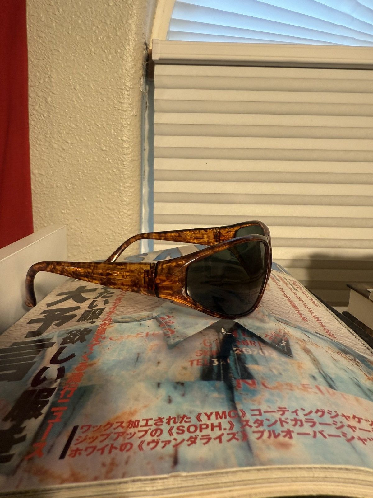 Vintage Vintage 90s sunglasses Size ONE SIZE - 2 Thumbnail