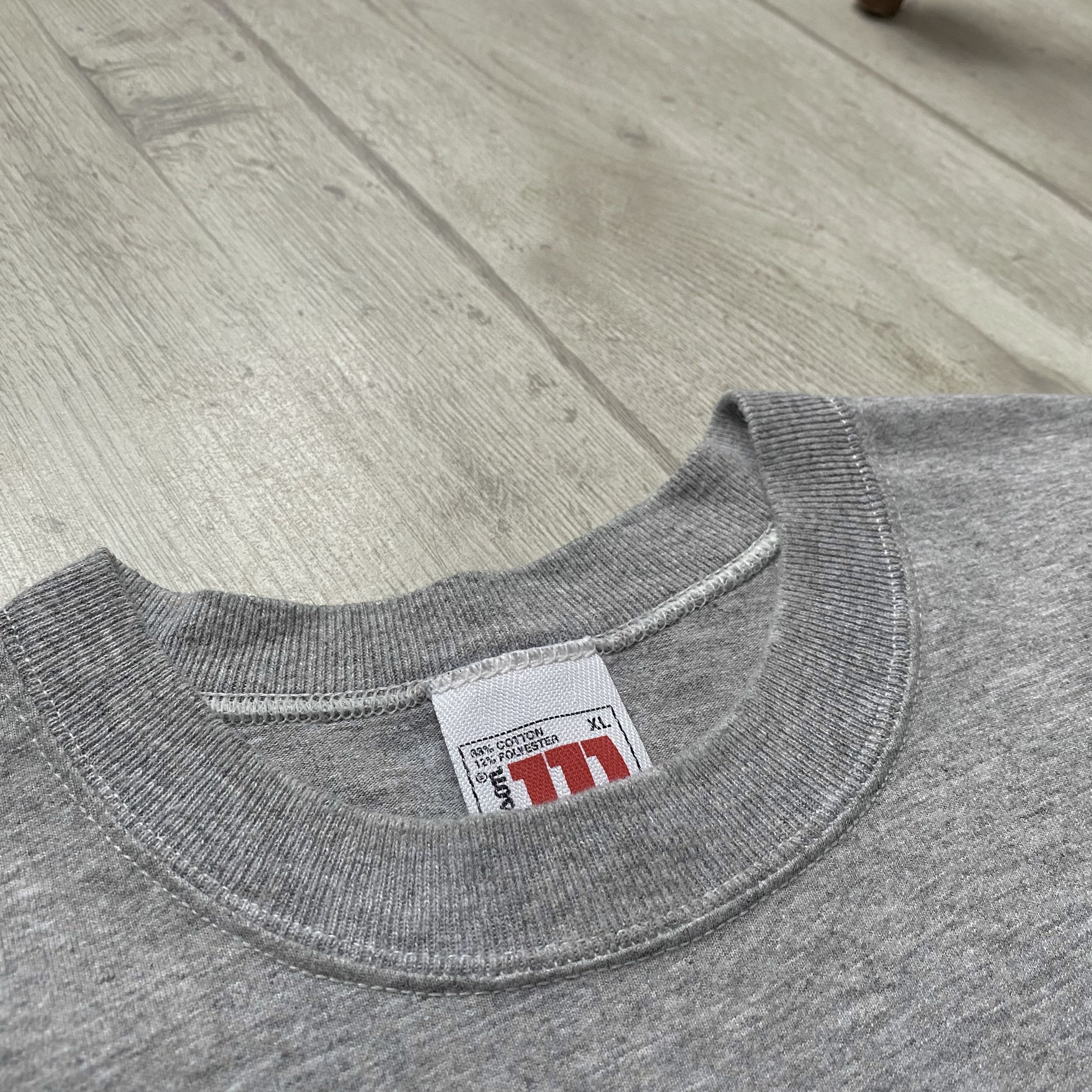 Wilson 🎾 CRAZY VINTAGE WILSON ATHLETICS LOGO TEE PERFECT WEAR Size US XL / EU 56 / 4 - 4 Thumbnail