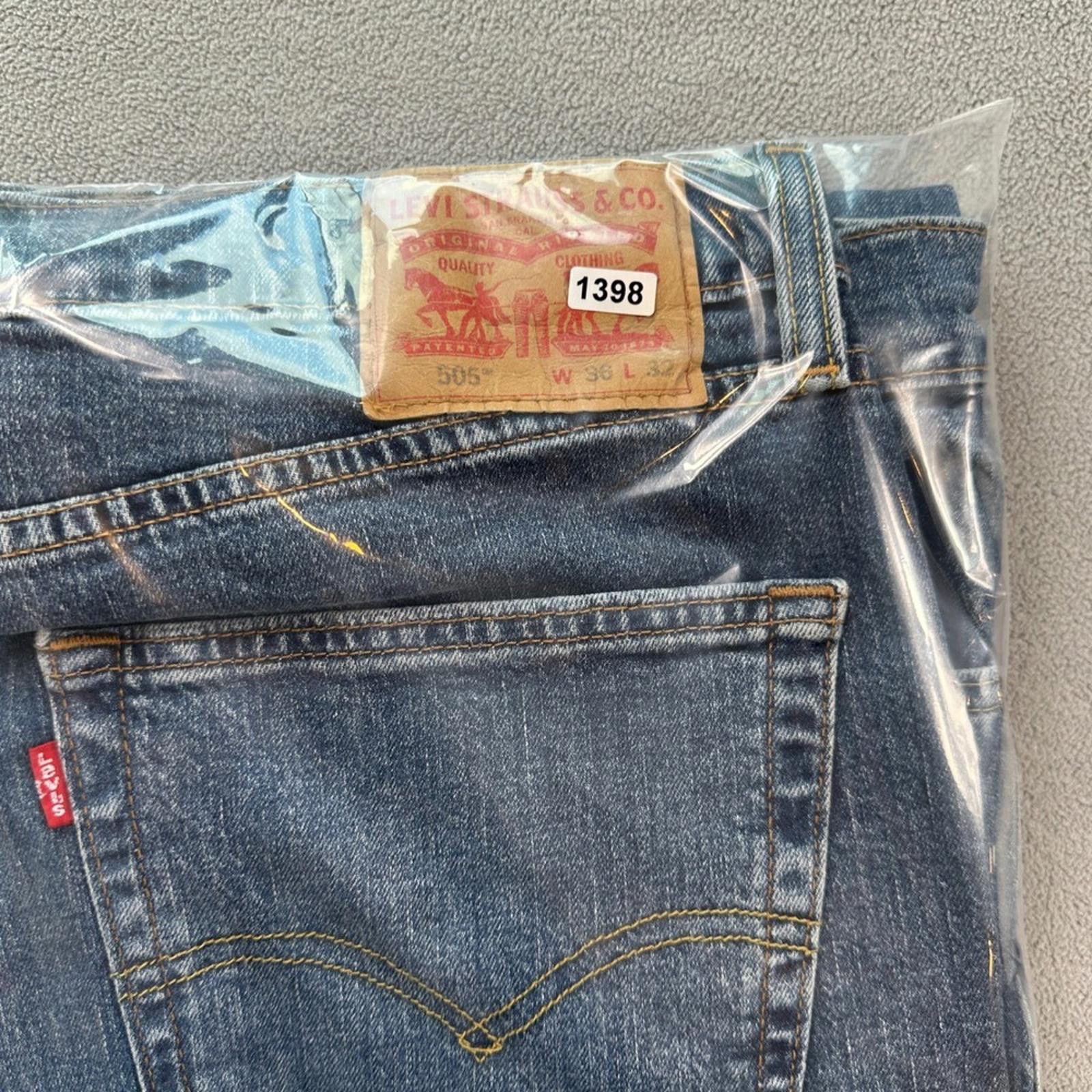 Levi's Levis 505 Jeans Regular Fit Mens 36x32 Blue Denim Straight Size US 36 / EU 52 - 11 Thumbnail