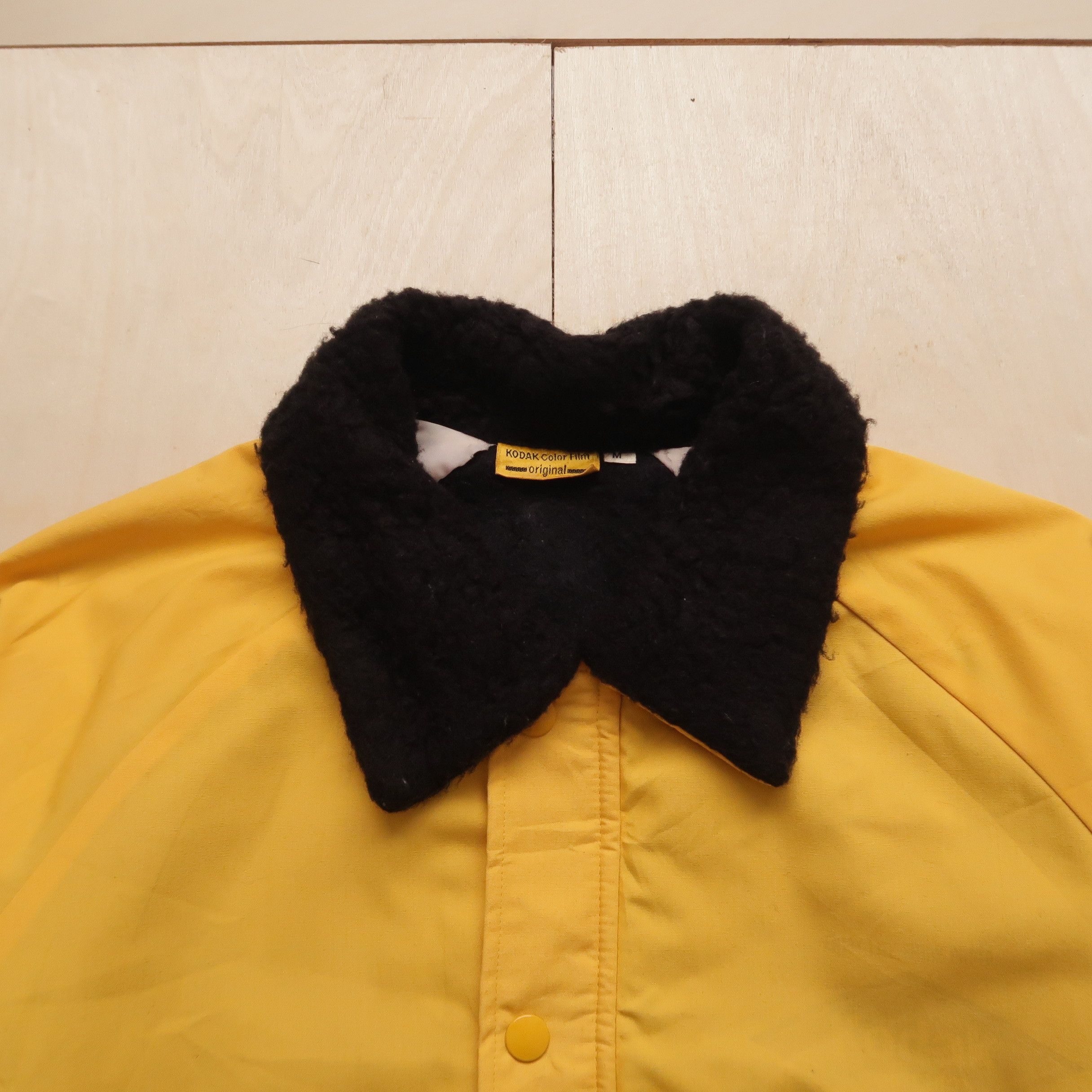 Japanese Brand 1990s Kodak Color Film Sherpa Jacket Distressed Size US M / EU 48-50 / 2 - 3 Thumbnail