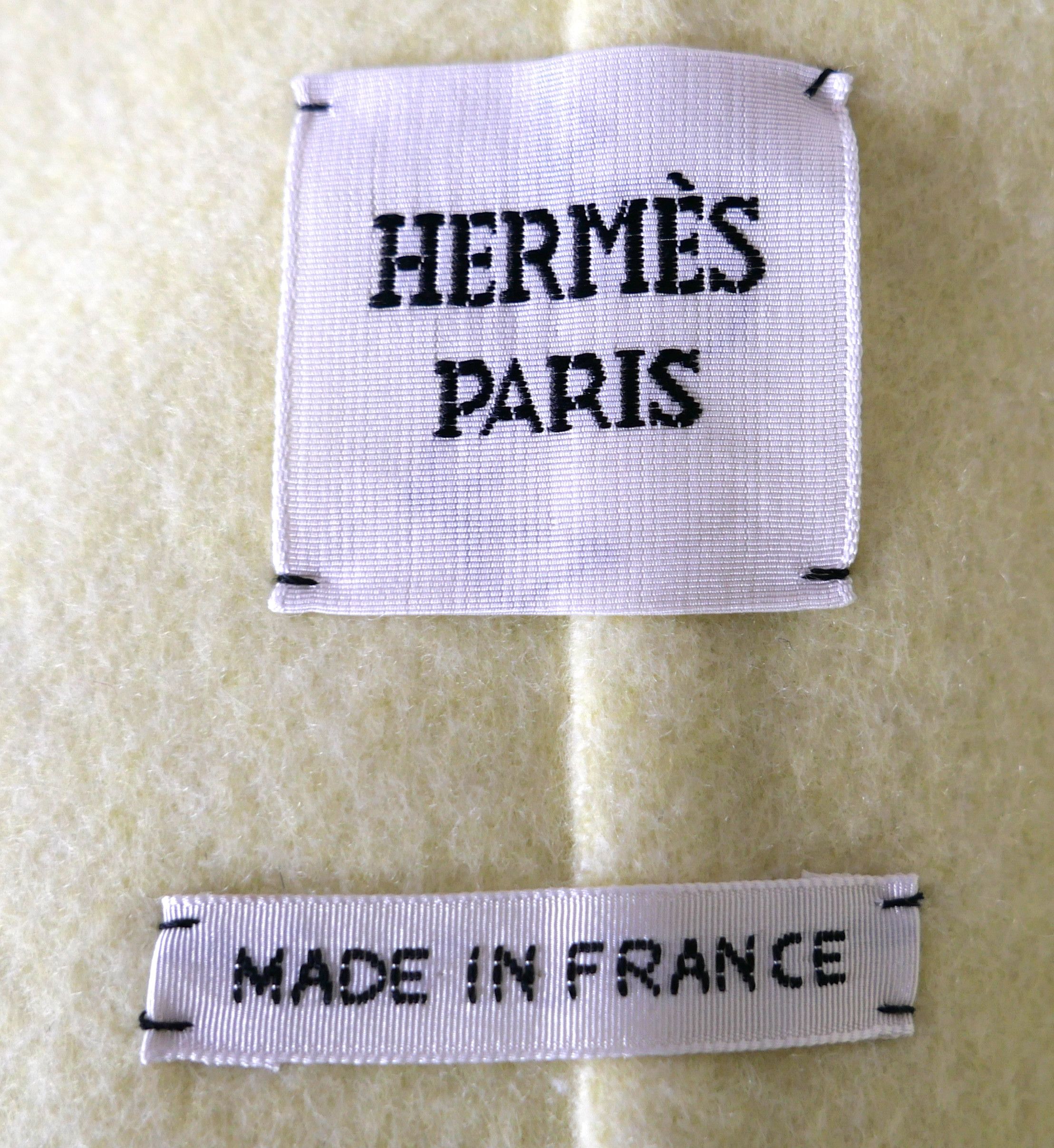Hermes Hermes Acid Yellow Double Faced Cashmere Hooded Jacket Size XS / US 0-2 / IT 36-38 - 6 Thumbnail