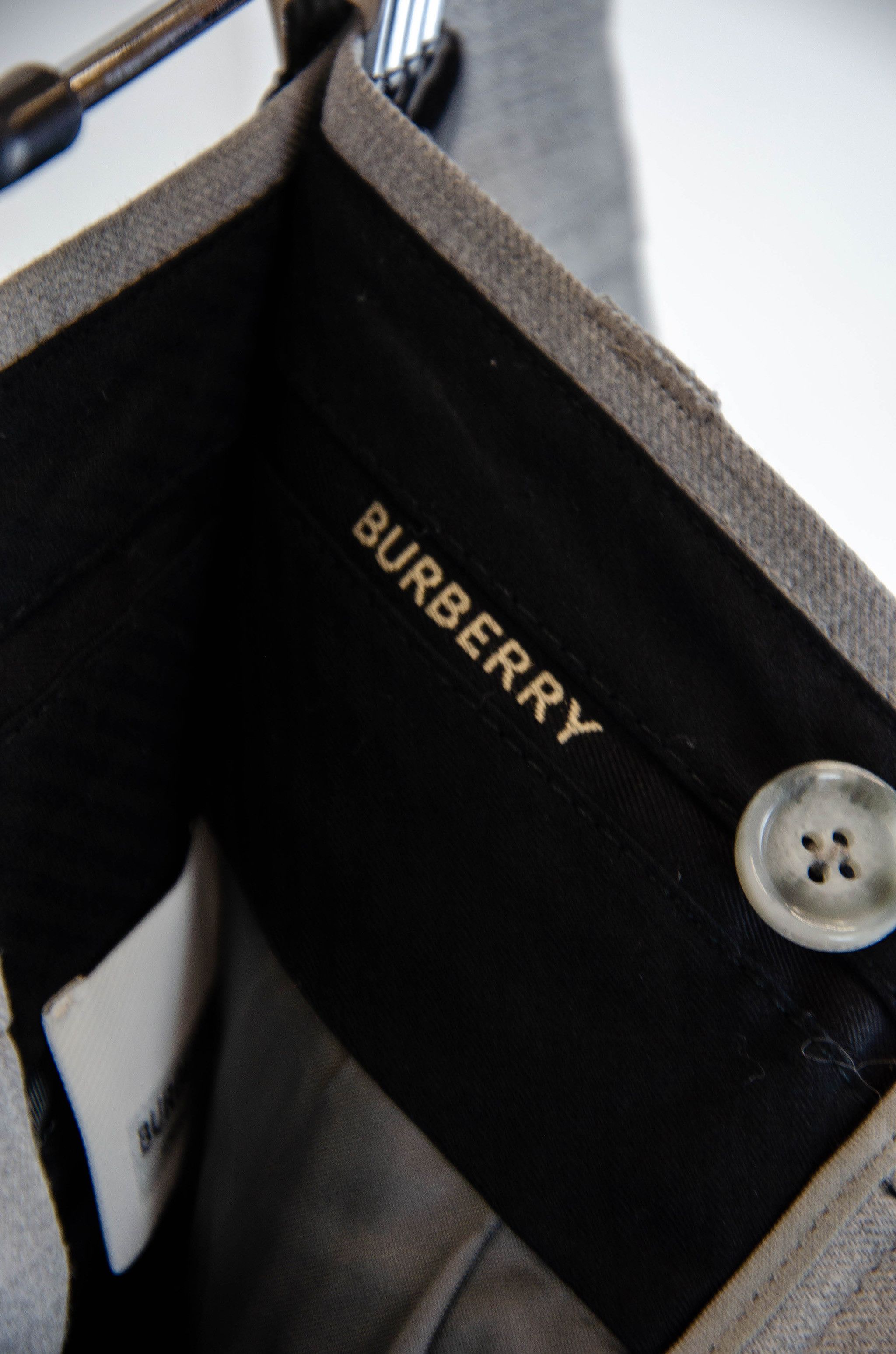 Burberry Burberry Panelled Wool Trousers – Size 50 Made in Italy Size US 34 / EU 50 - 9 Thumbnail