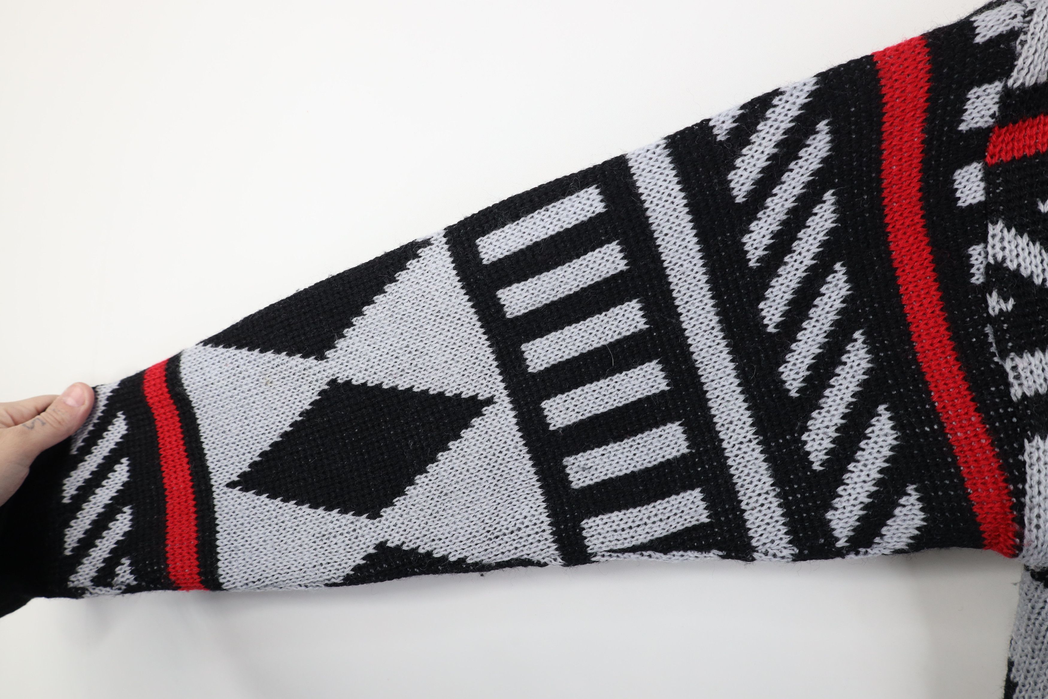 Vintage Vintage 90s Coogi Style Geometric Knit Crewneck Sweater Size US M / EU 48-50 / 2 - 8 Thumbnail