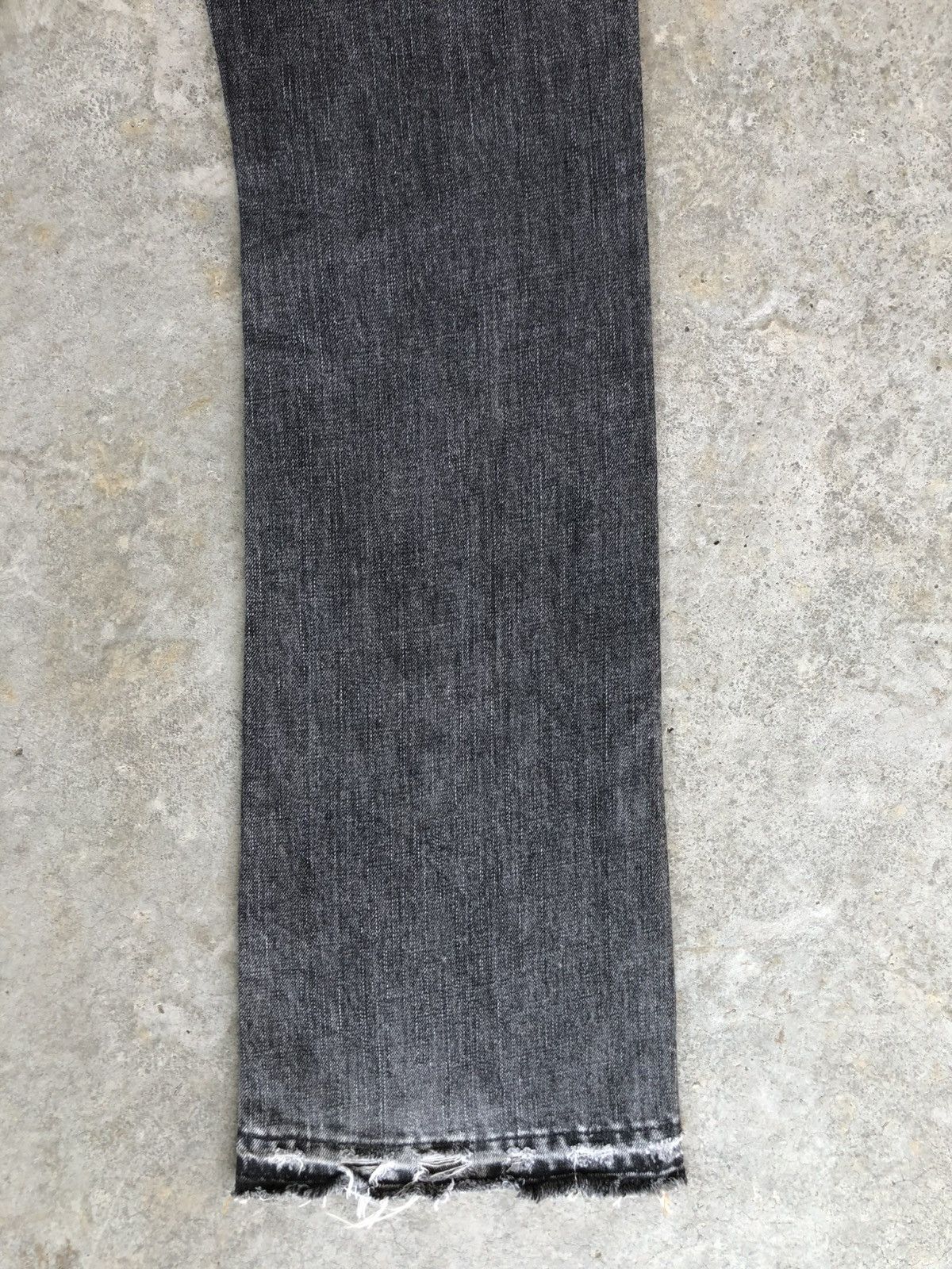 If Six Was Nine Japanese Uniqlo Flared Jeans Bootcut Distressed Jeans Size US 32 / EU 48 - 12 Thumbnail