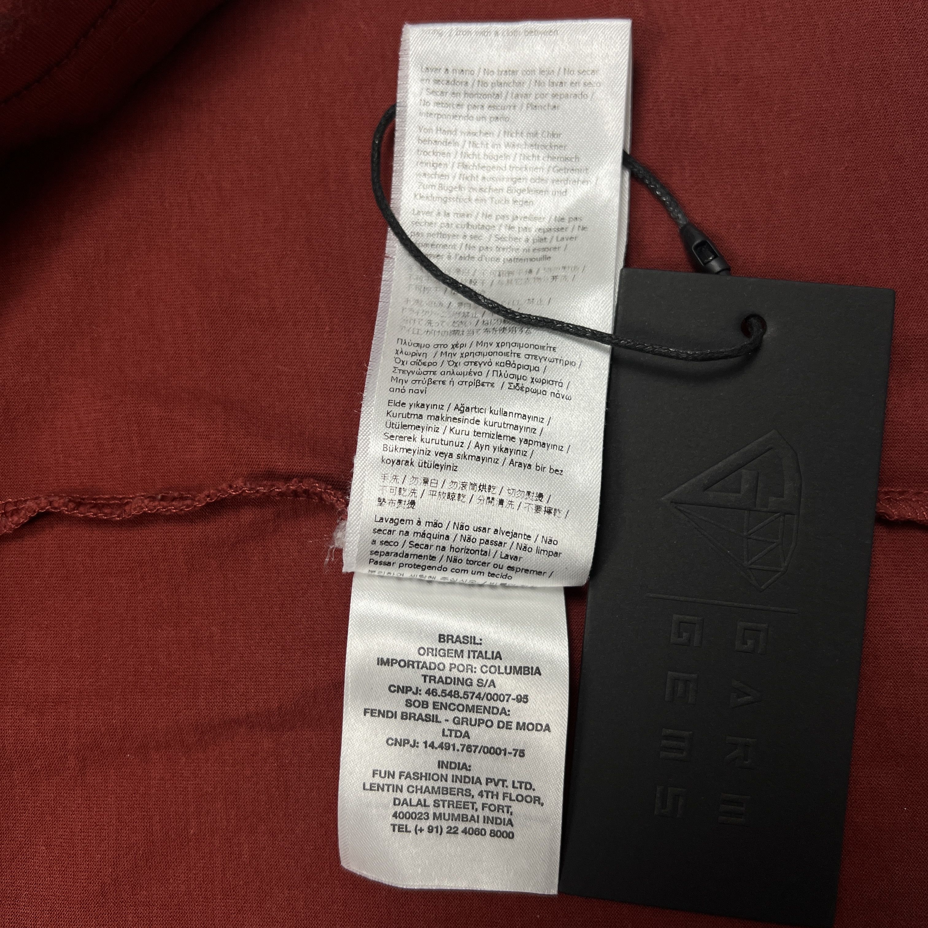 Fendi Fendi Logo T-Shirt Size US L / EU 52-54 / 3 - 8 Thumbnail