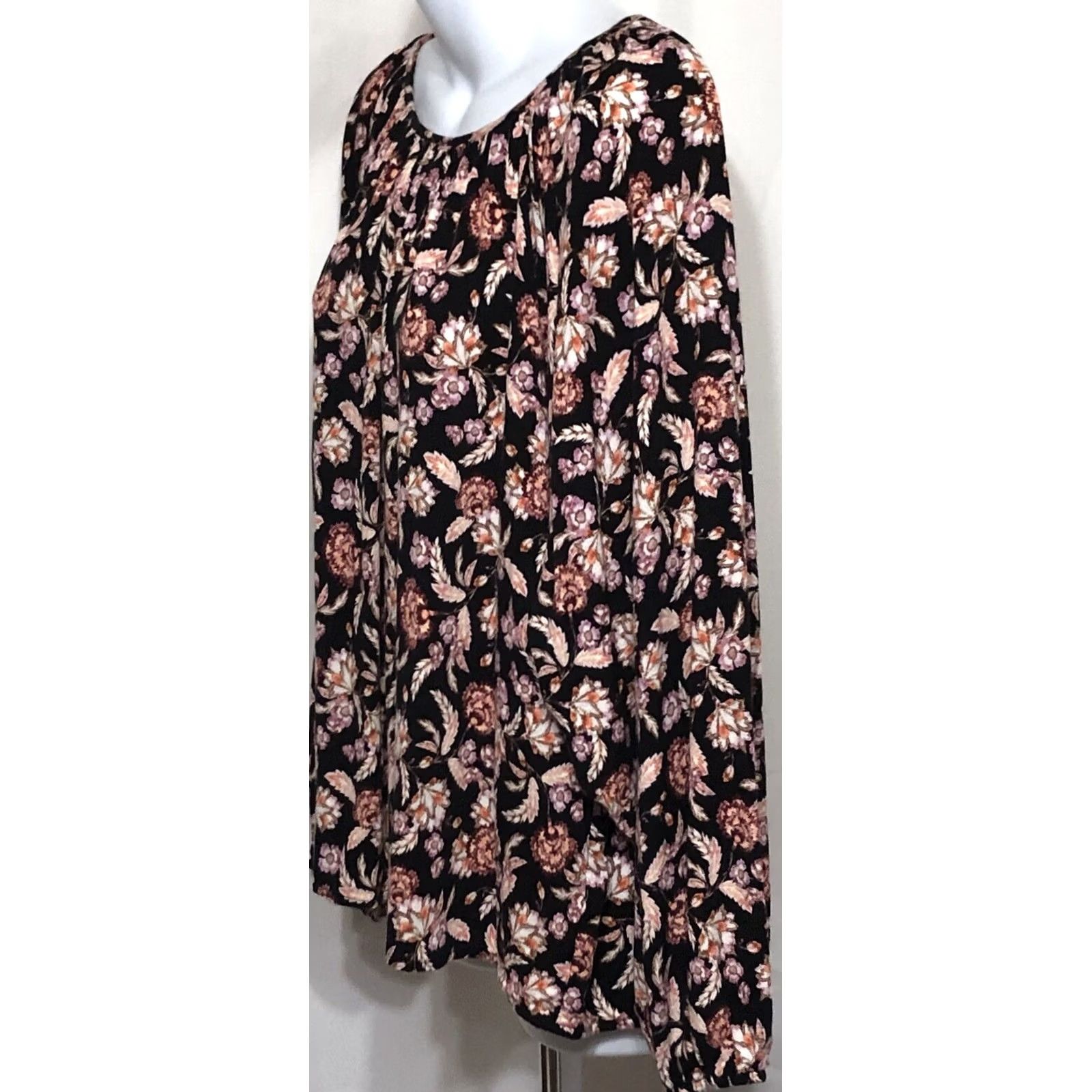 Vintage Terra & Sky Blk Floral Jersey Top 14W Long Sleeve Knit Casual Shirt Womens Size XL / US 12-14 / IT 48-50 - 2 Thumbnail