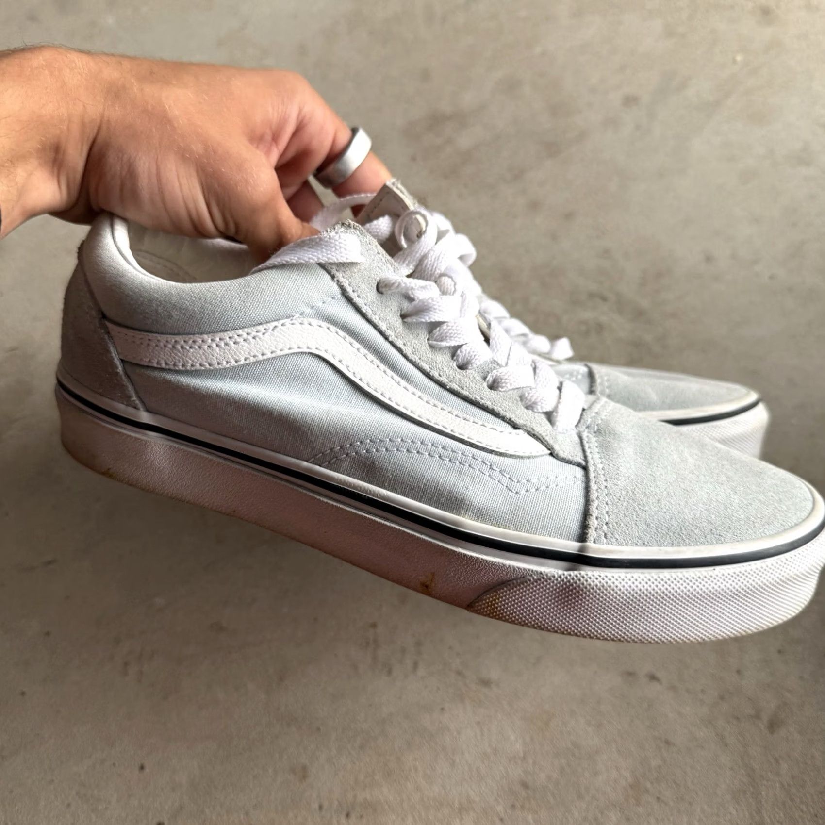 Vans Vans Off the Wall Old Skool Light Blue Suede Low Top Skate Sneakers Men’s 7 Men Blue Suede Sneaker 1990s Vintage Style Accessories Size US S / EU 44-46 / 1 - 2 Thumbnail
