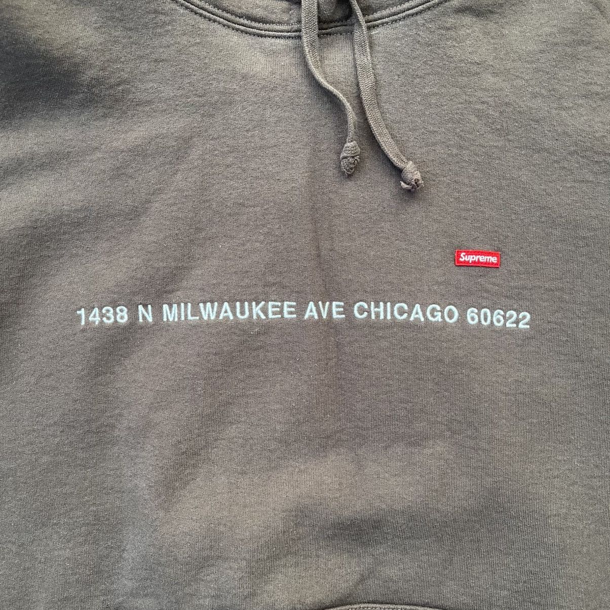 Supreme Small Box Logo Chicago Exclusive Hoodie Size US L / EU 52-54 / 3 - 3 Thumbnail