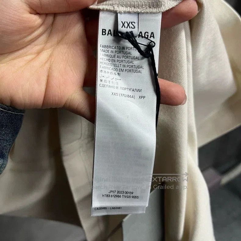 Balenciaga Balenciaga Beige Logo Print Short Sleeve T-Shirt. Size US XXS / EU 40 - 4 Thumbnail