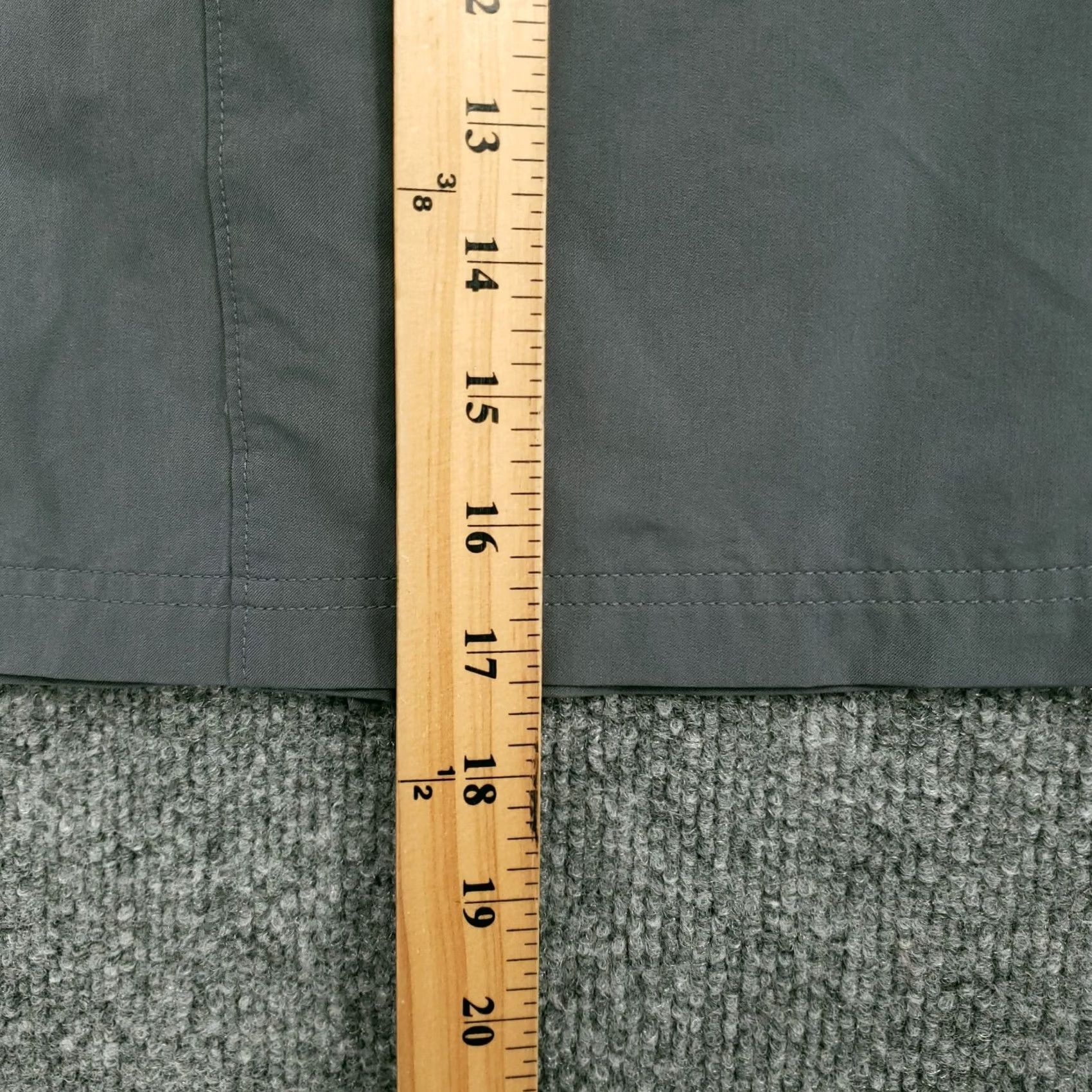 Mountain Hardwear Mountain Hardwear Skirt Womens Size 16 Gray Mini Nylon Stretch Zip Fly Hiking Outdoor Size 38" / US 16 / IT 52 - 5 Thumbnail