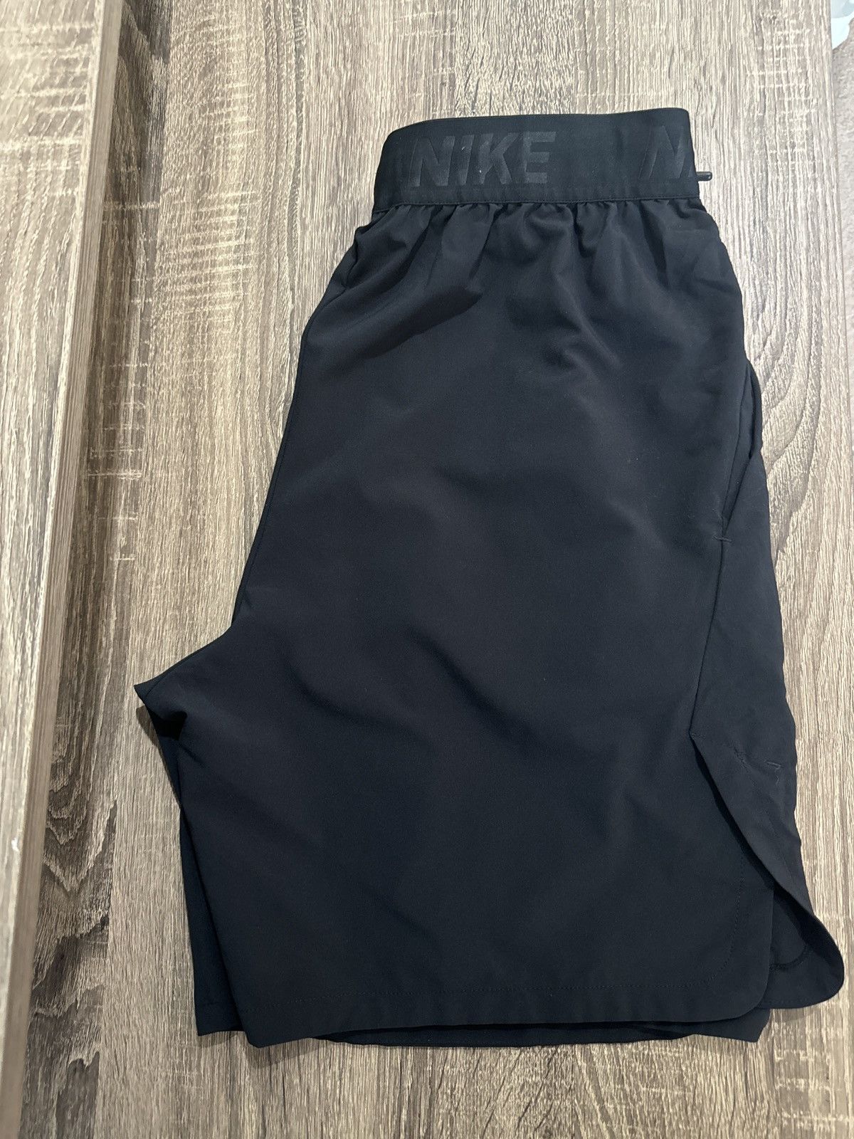 Nike Nike Athletic Shorts Size US 29 - 4 Thumbnail