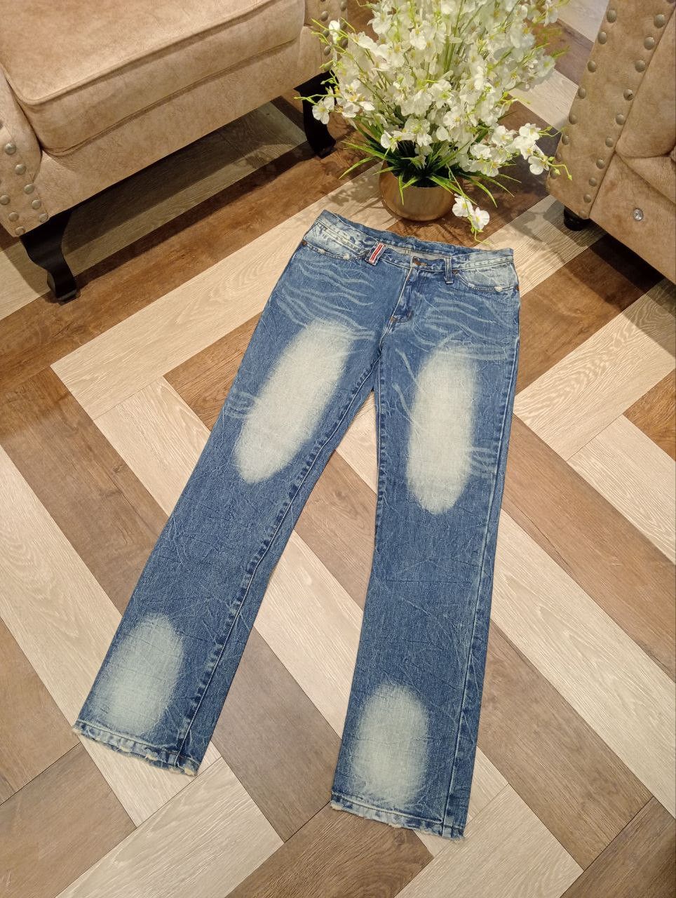 Wrangler VINTAGE WRANGLER DISTRESSED LOOK JEANS - SIZE 33 Size US 33 - 2 Thumbnail