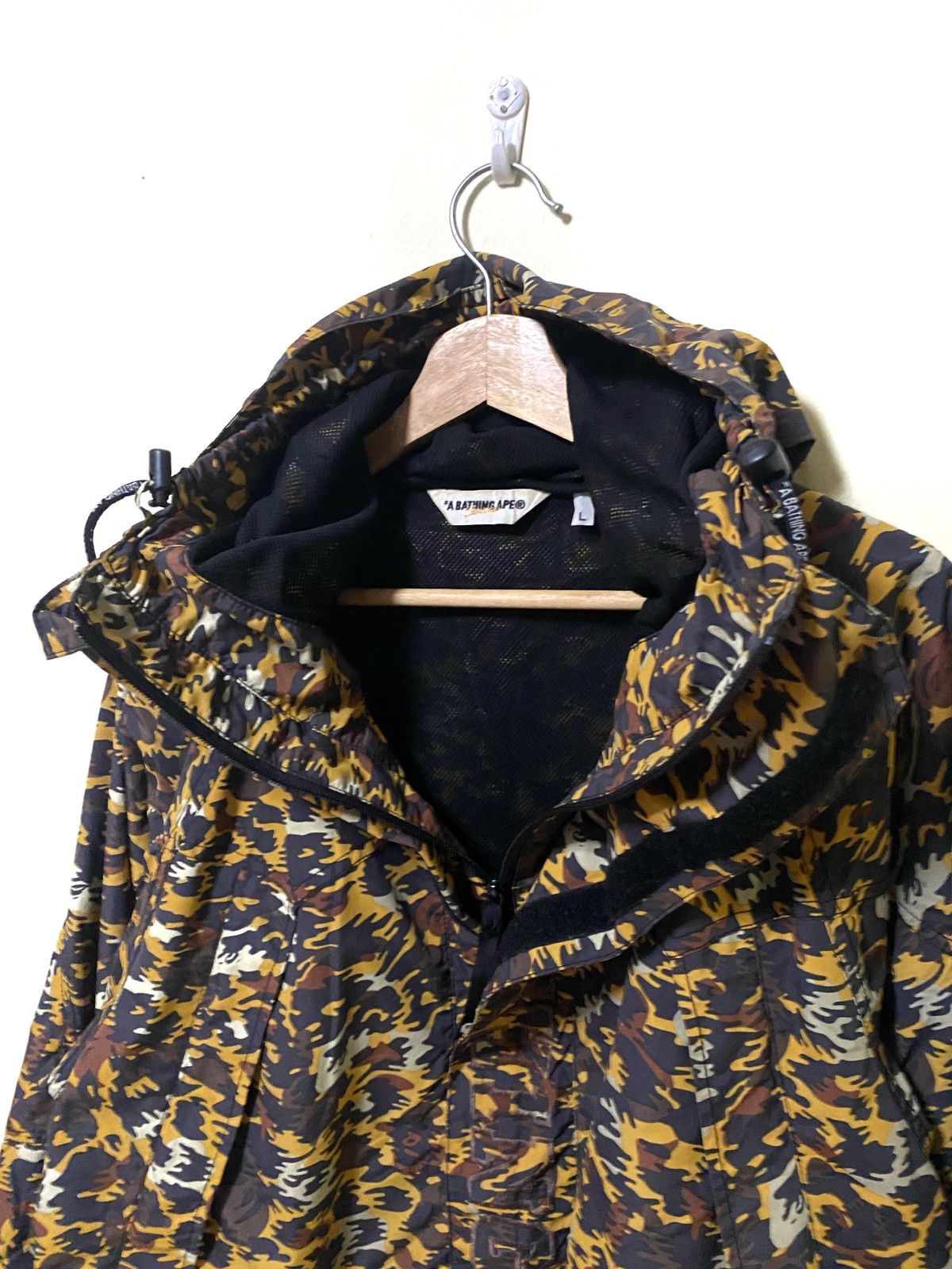 Bape Leopard Camo Snowboard Jacket Size US L / EU 52-54 / 3 - 8 Thumbnail